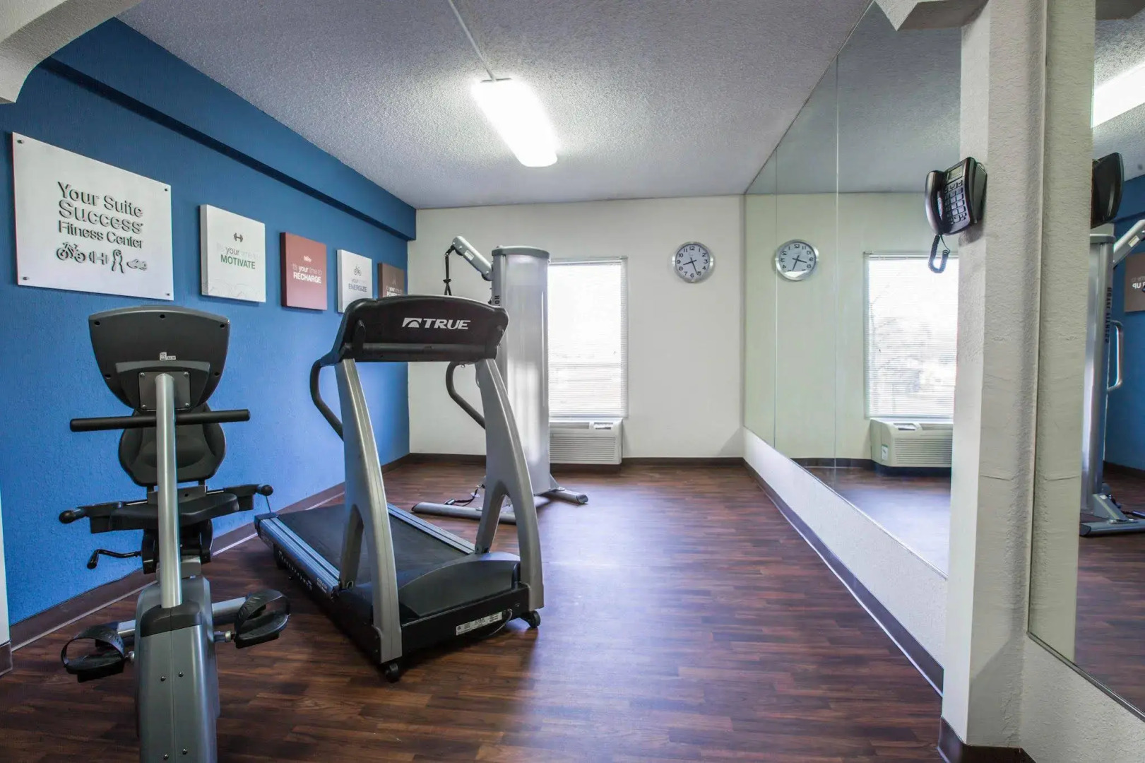 Quality Suites Morristown West