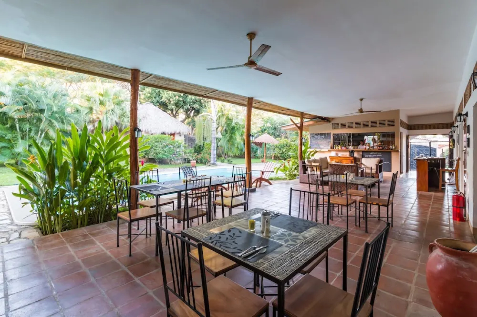 Hotel Mariposa