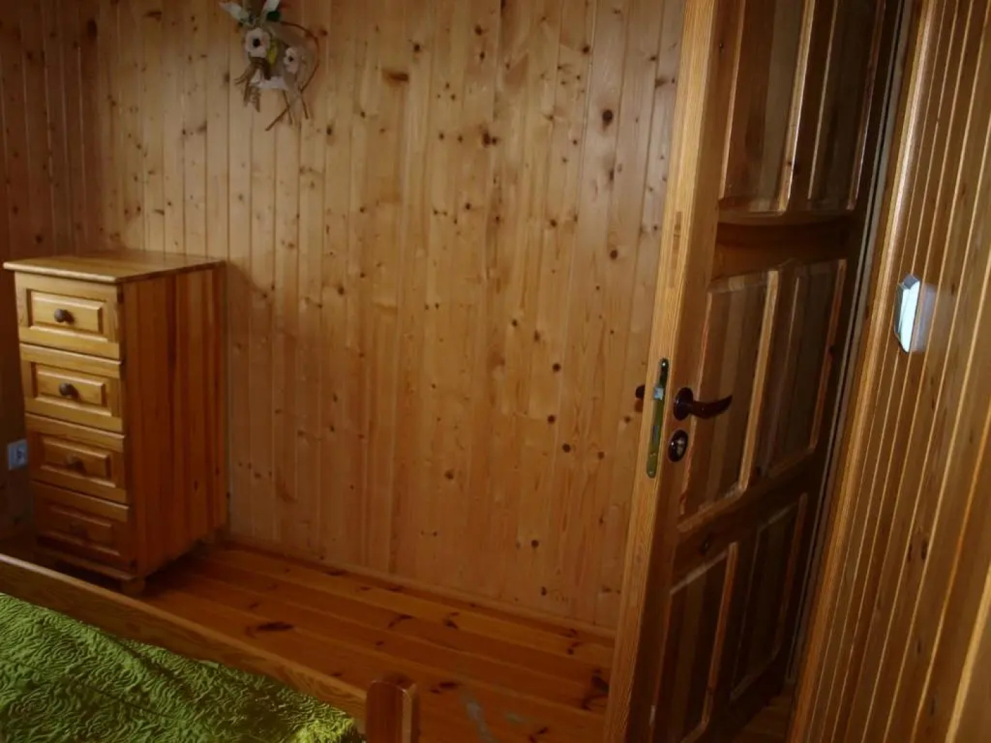 8-osobowy drewniany domek Andrzej