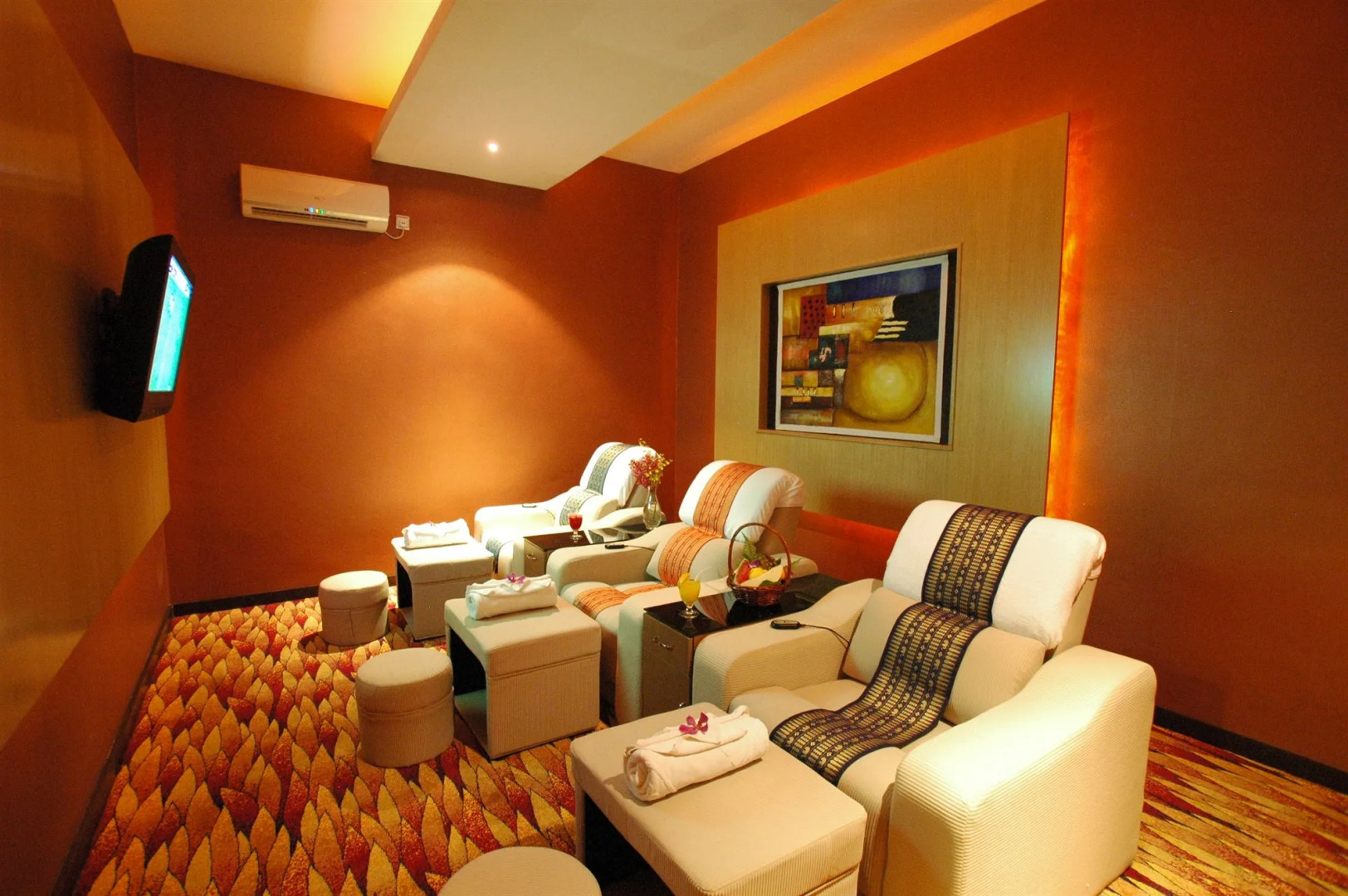 2 Inn 1 Boutique Hotel & Spa