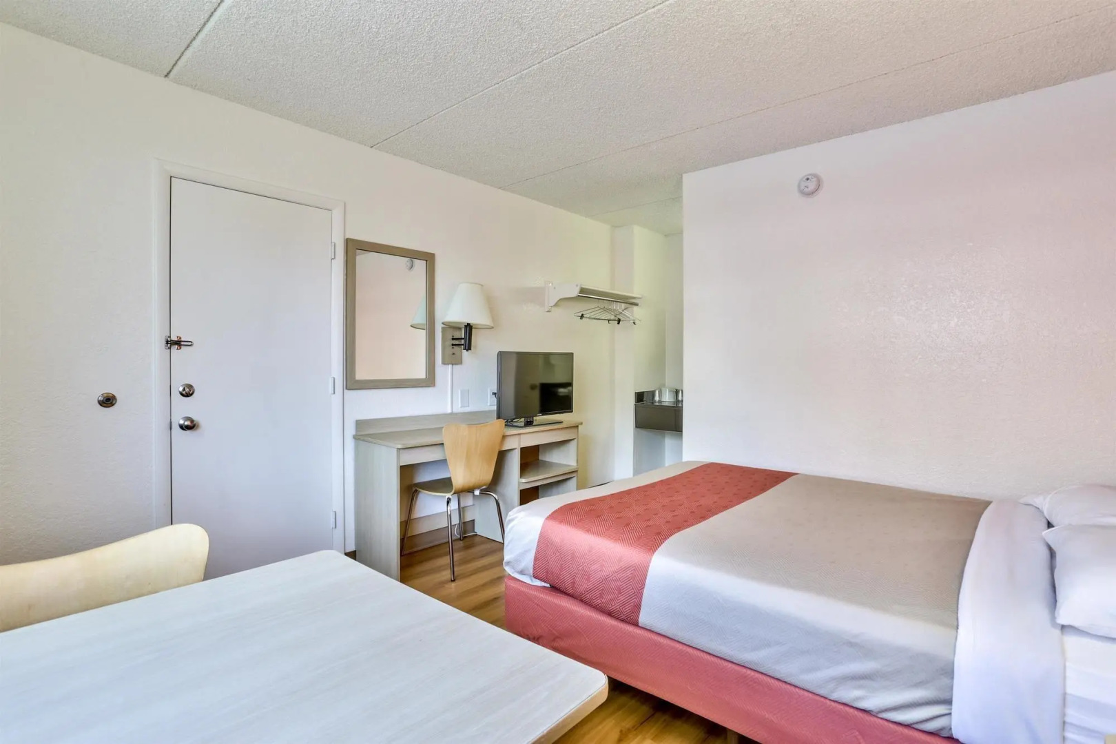 Motel 6 Flagstaff East - Lucky Lane