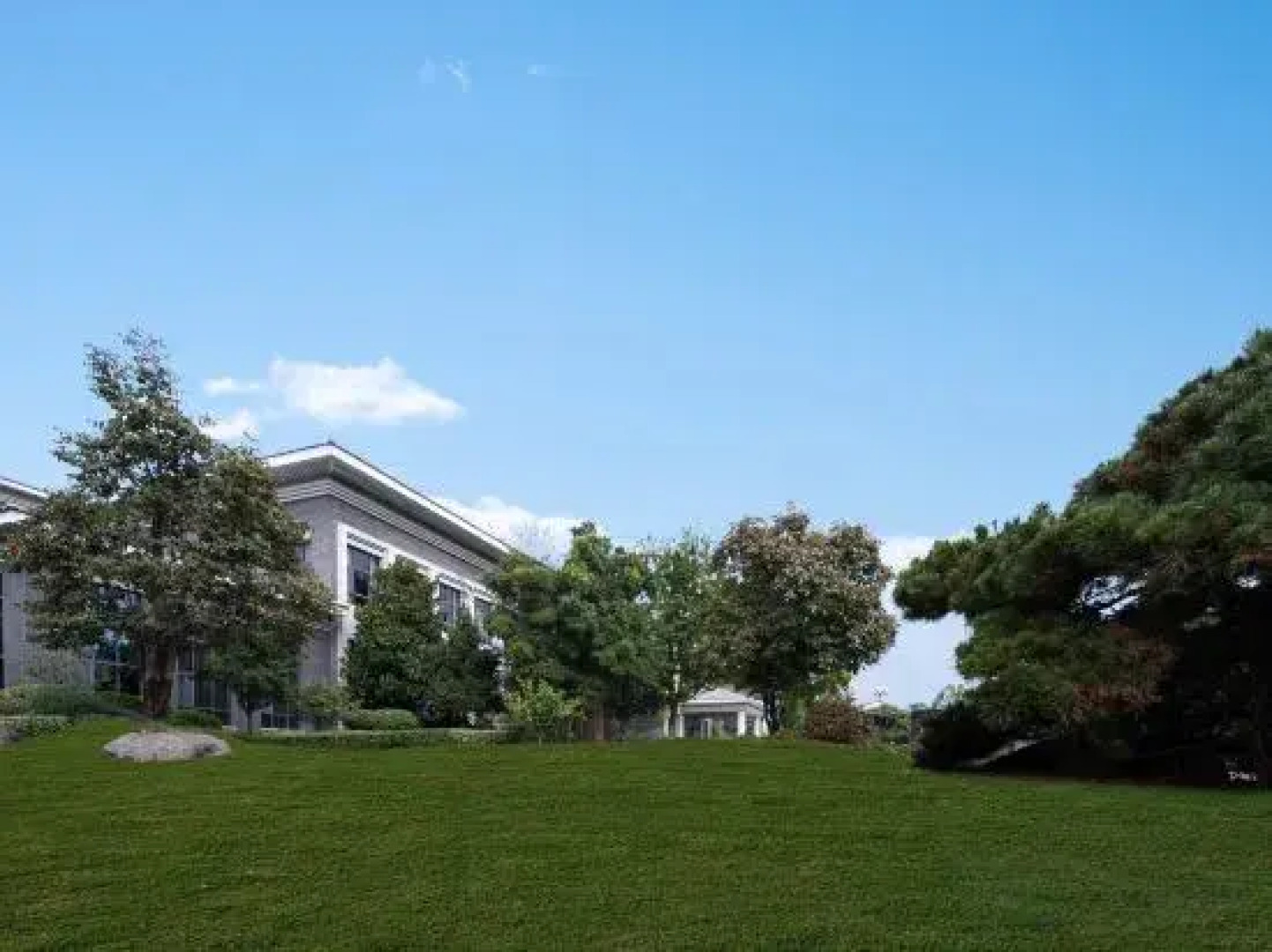 Ze Lin Hill-view Hotel