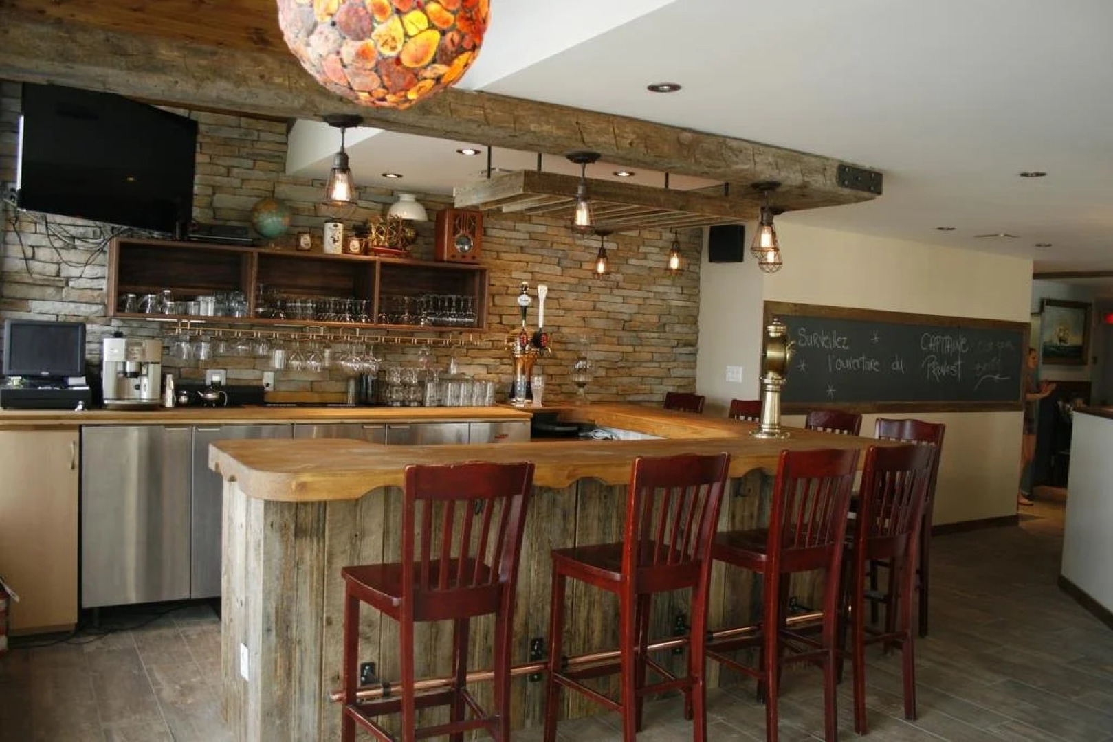 Auberge et Chalets sur le Lac