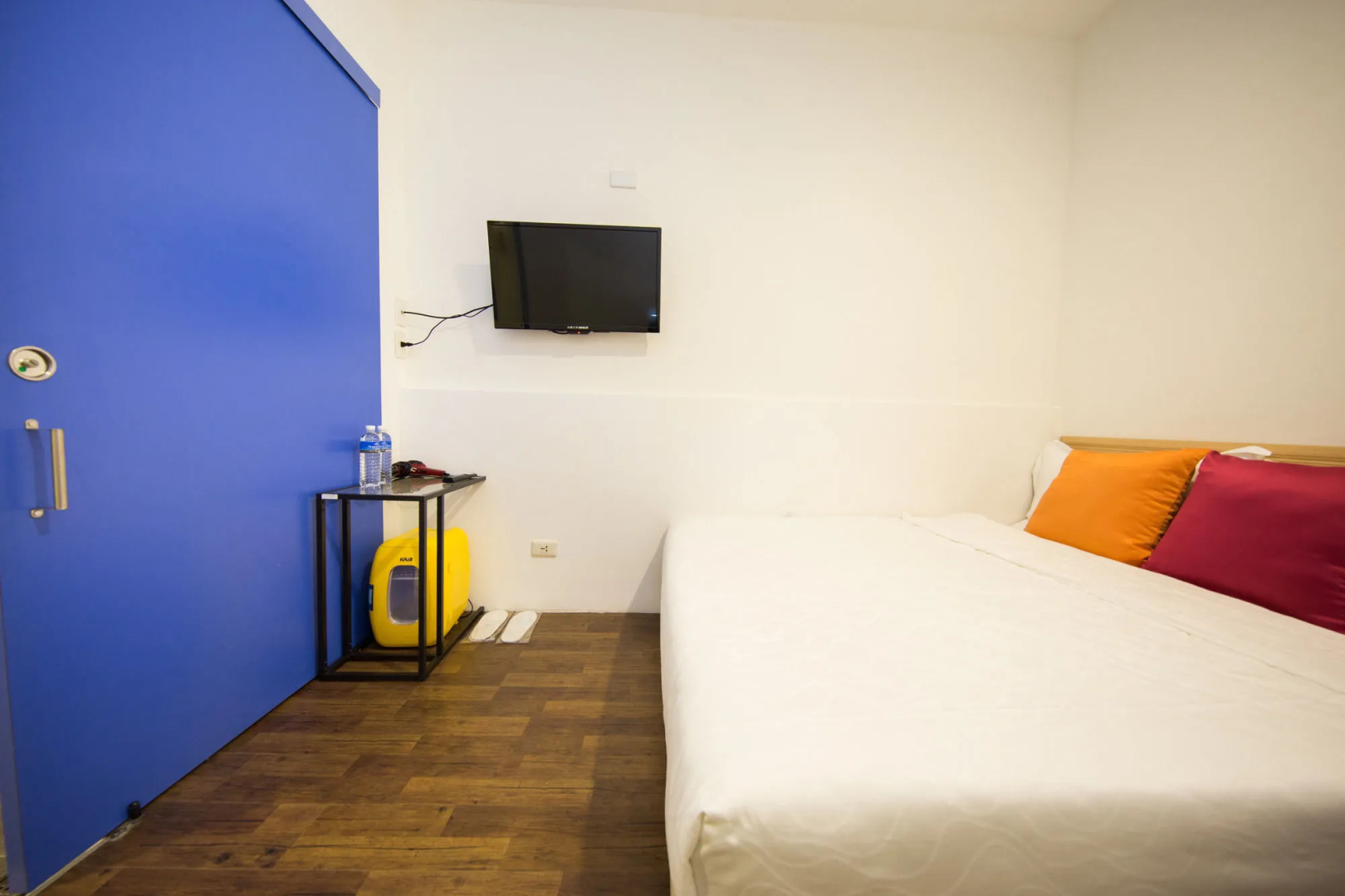 SleepBox Hotel - Ximen