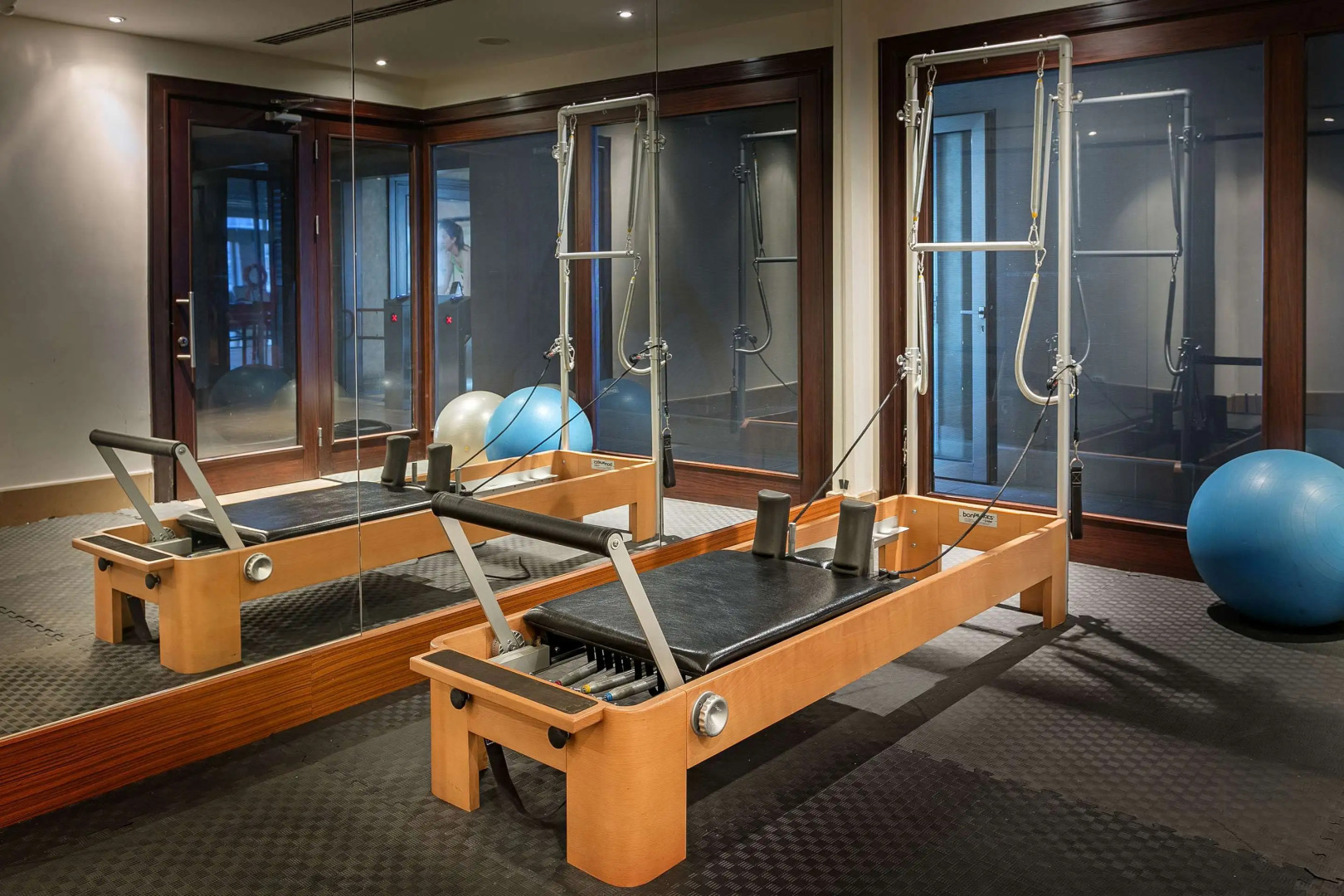 Titanic Business Kartal