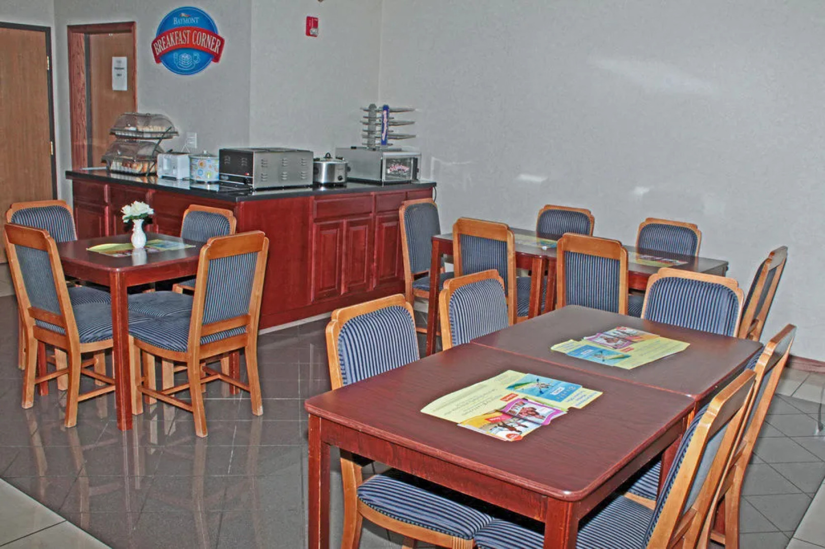 Baymont Inn & Suites Battle Creek Downtown