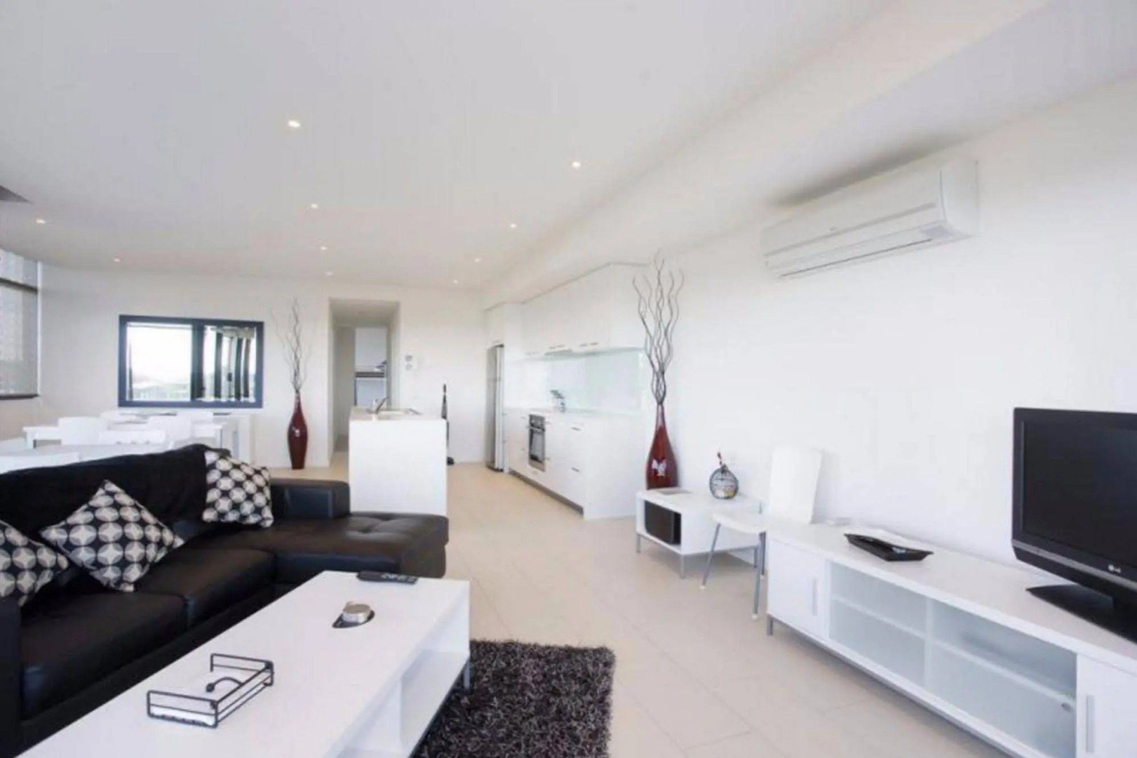 Whitewater Apartments