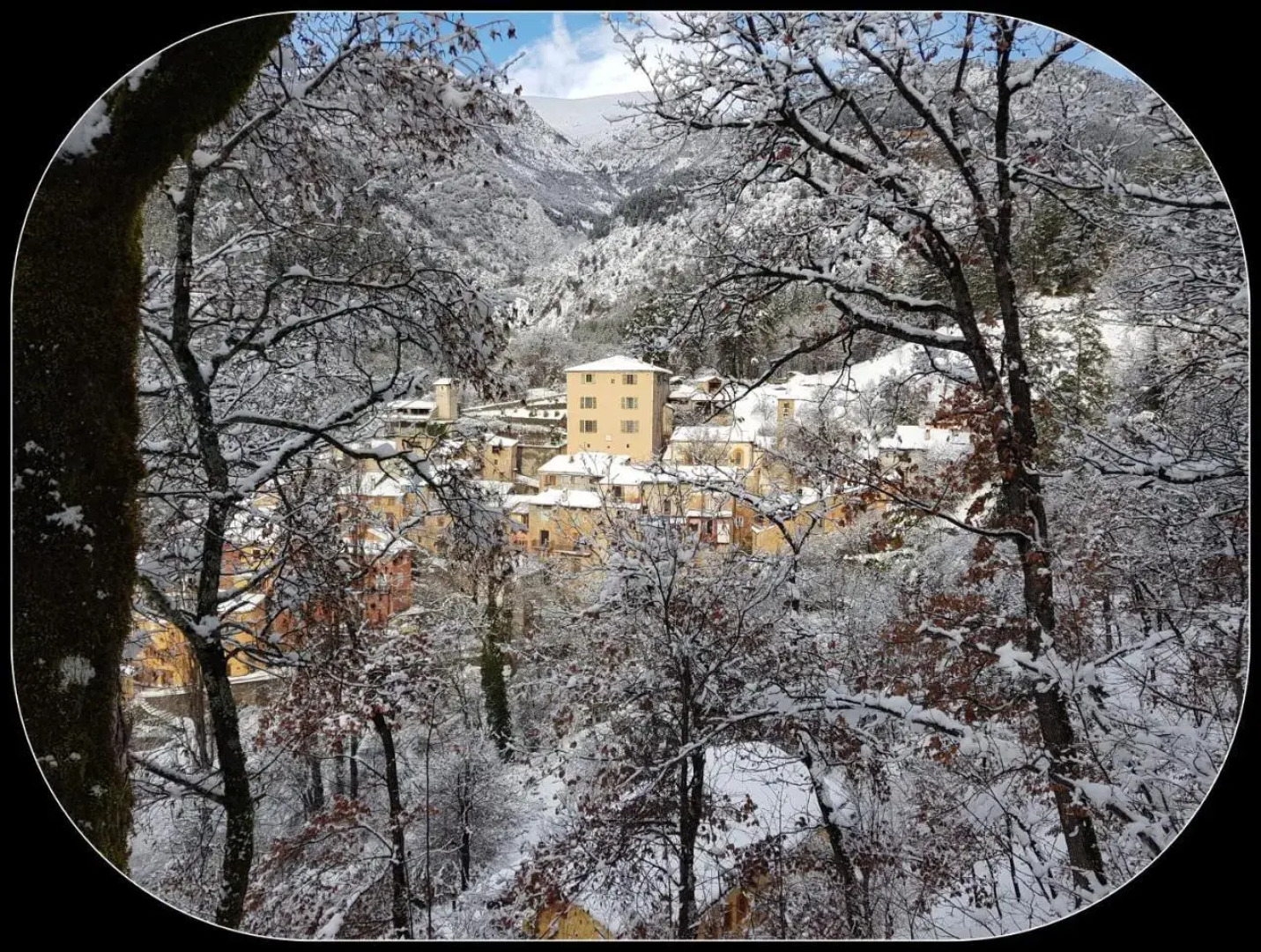 Chateau Notre Dame de Sausses