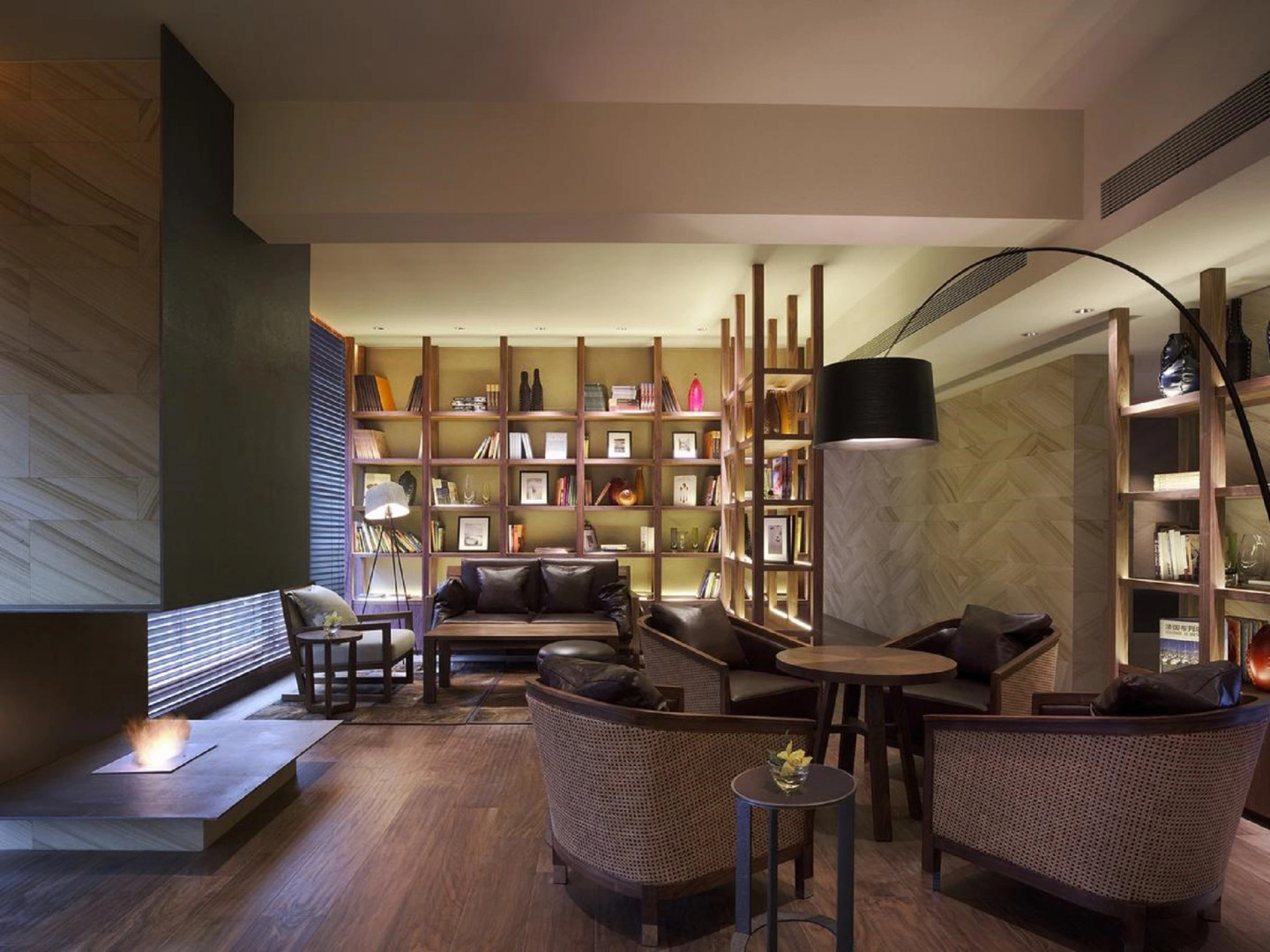 New World Dalian Hotel