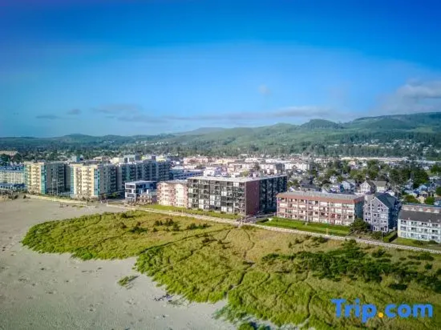 Sand & Sea Apartments