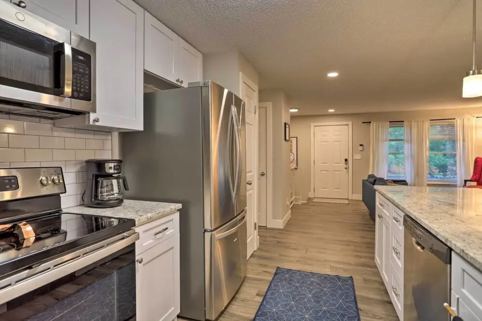 Game Room + Private Yard: Westminster Home!