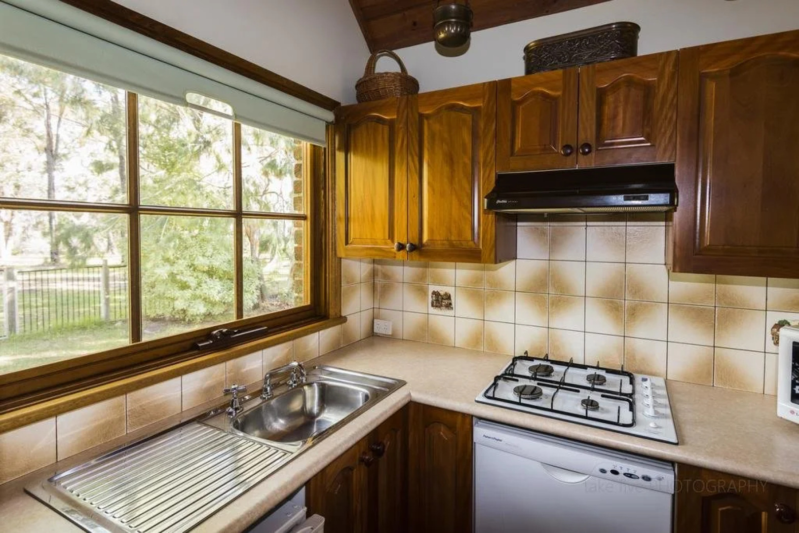 Bay and Bush, Jervis Bay