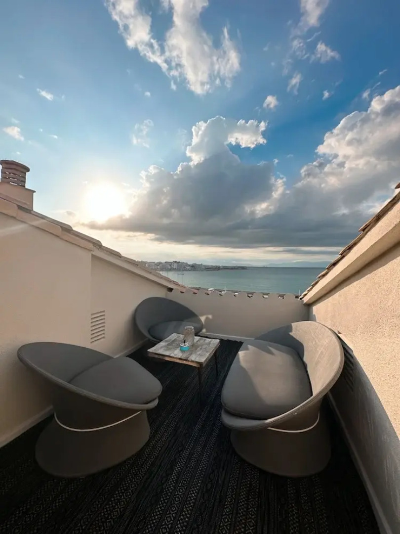 Solo Atico Guest Suites