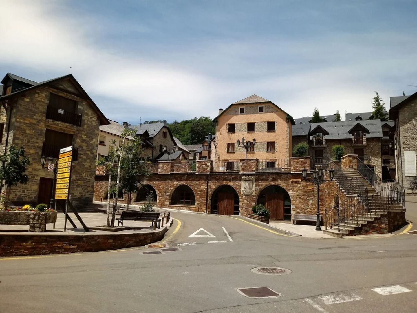 Apartamentos Tramacastilla 3000