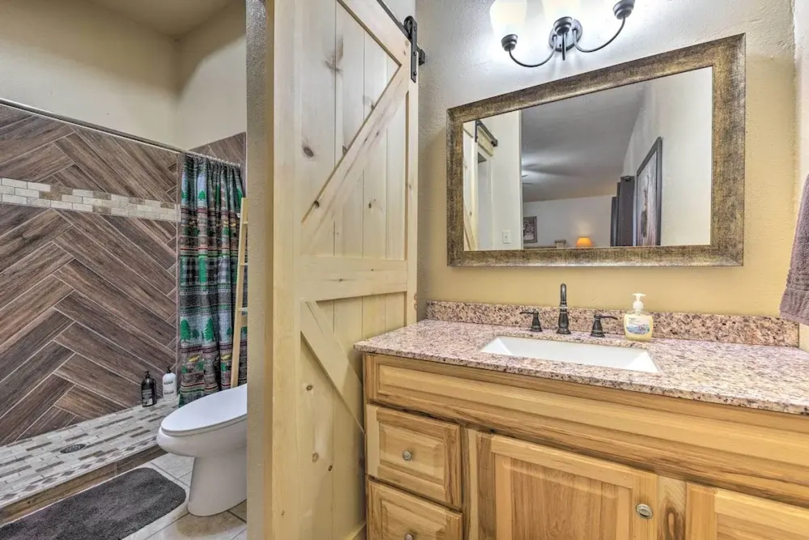 All-season Alto Getaway w/ Fire Pit & Deck!