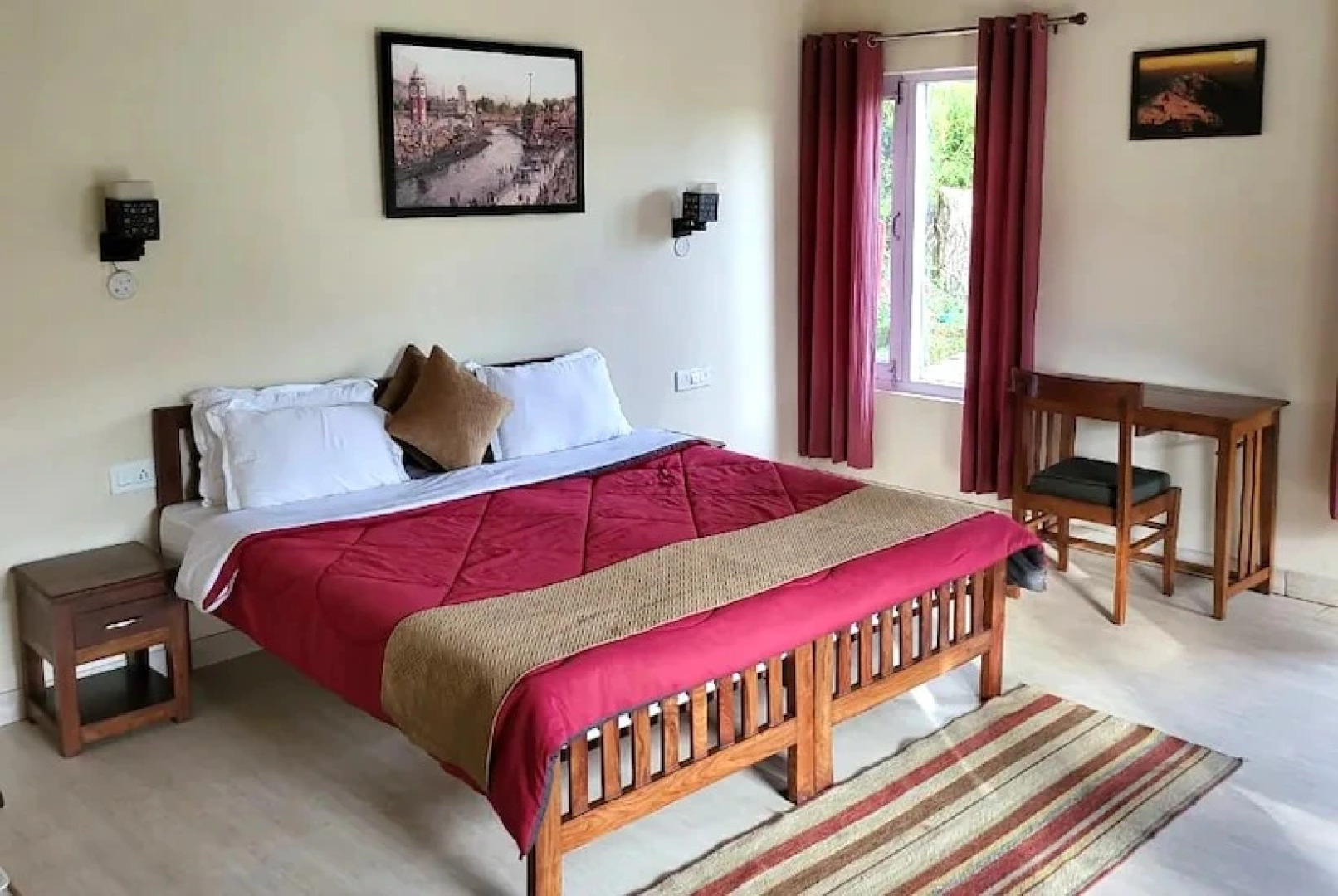 Majkhali woods, Ranikhet, by Himalayan Eco Lodges