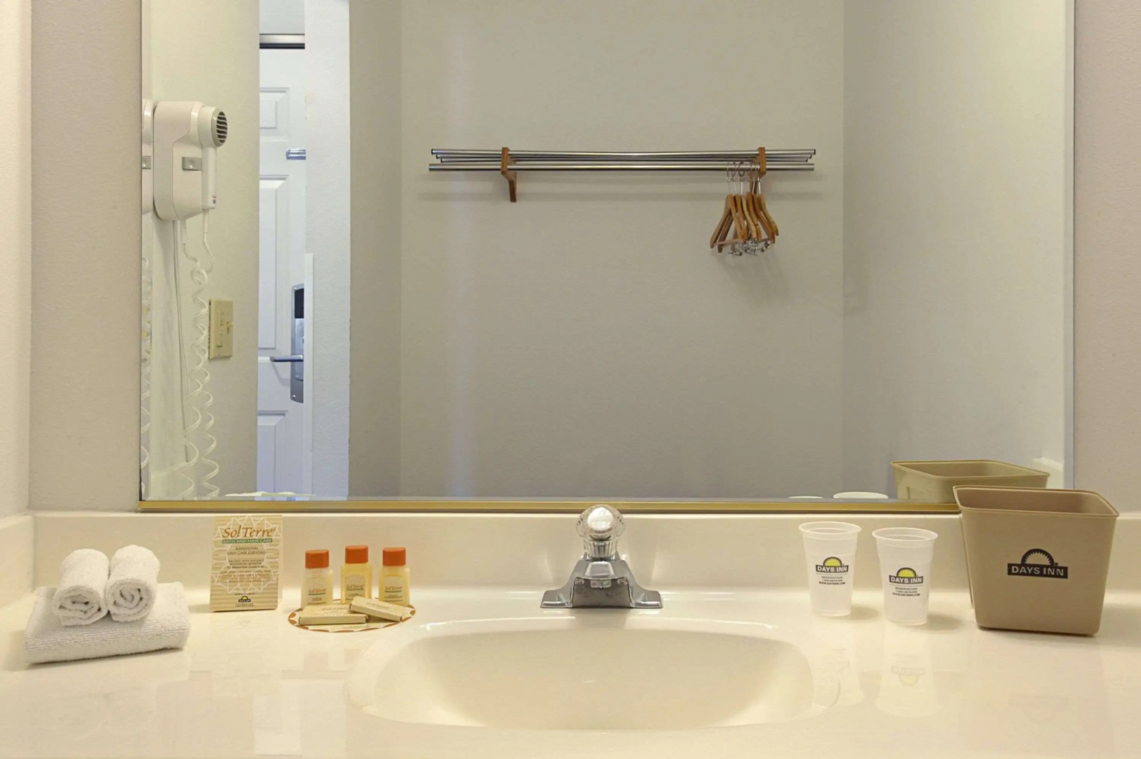 Days Inn by Wyndham Lolo / Missoula Area