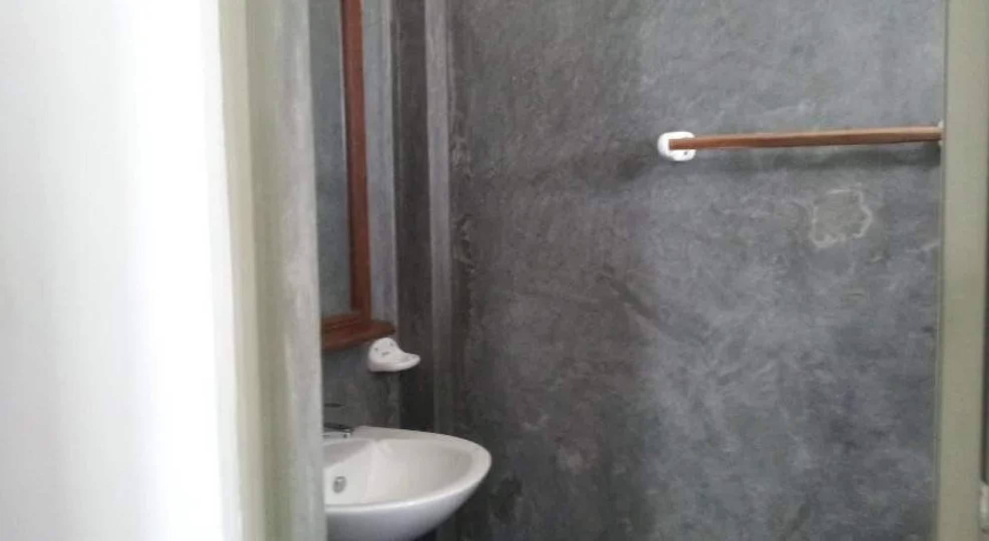 Ceylon Surf Guest and Restaurant