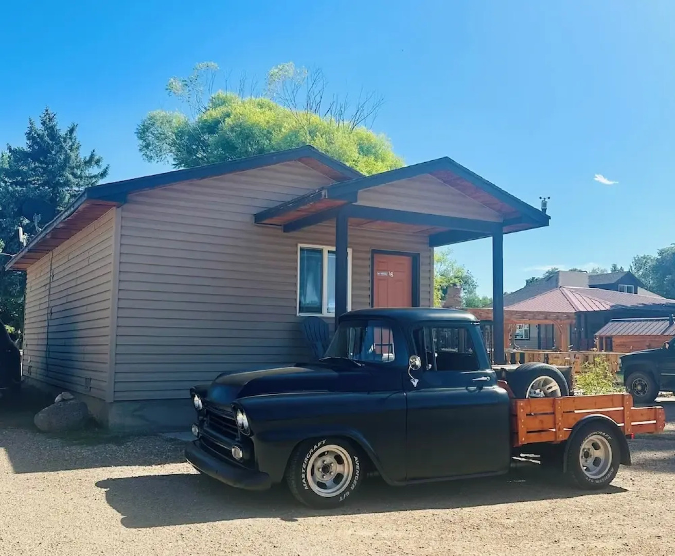 Moosehead Lodge & Cabins