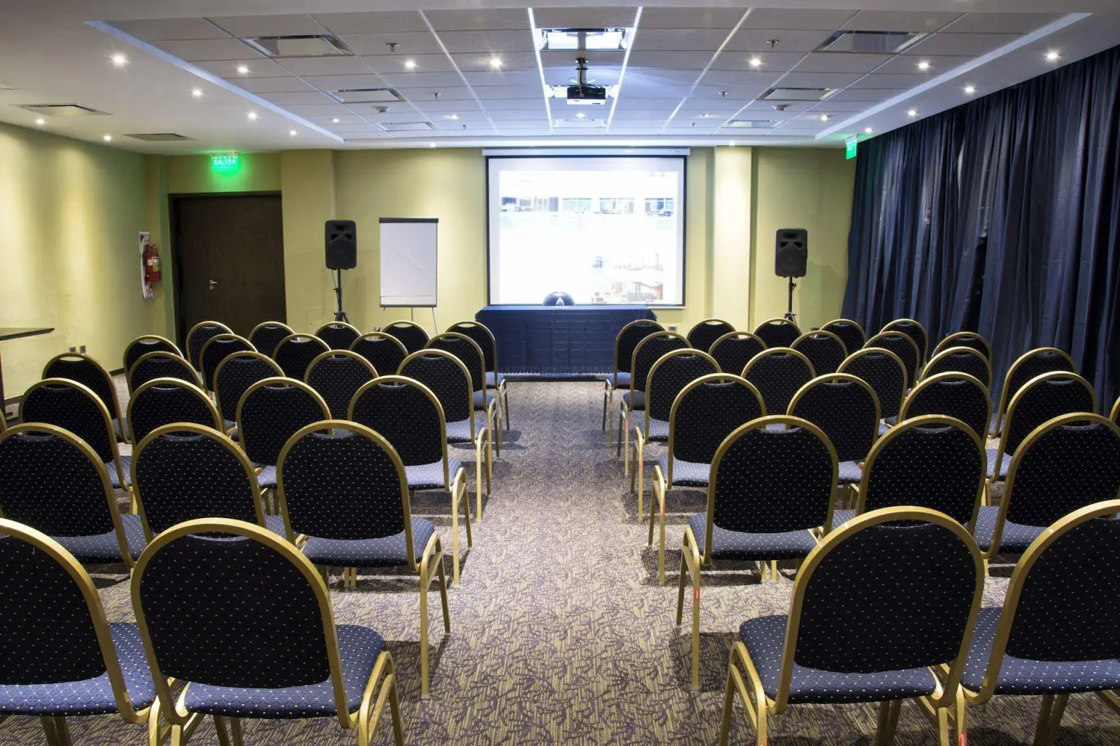 Howard Johnson by Wyndham Neuquen