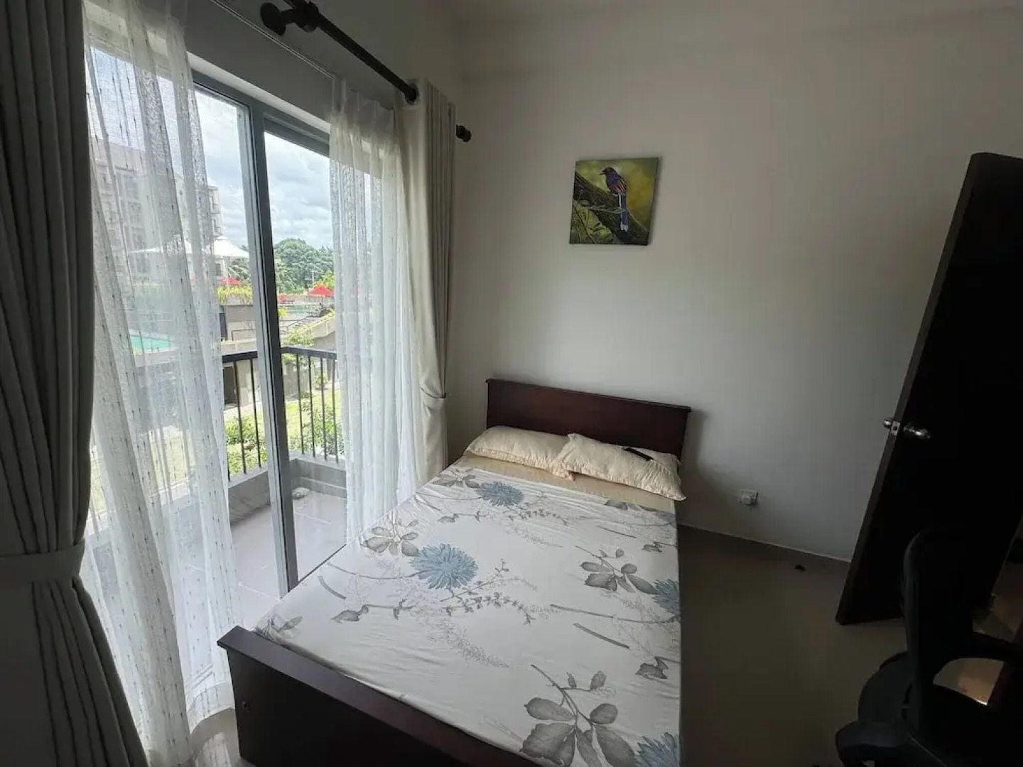 Family-friendly 3BR Apartment in Serene Malabe