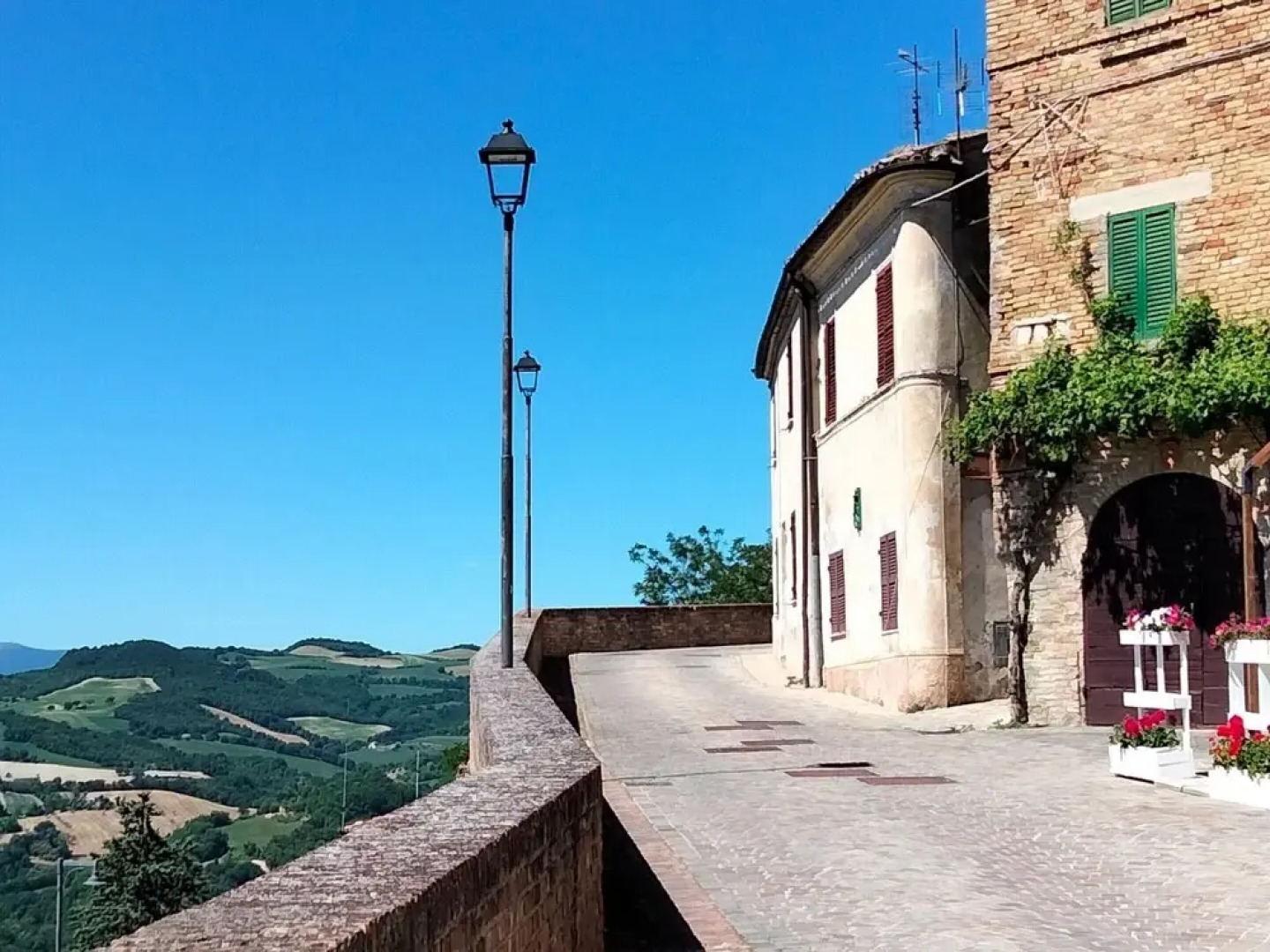 Apartment in Fratte Rosa With Apennine Views