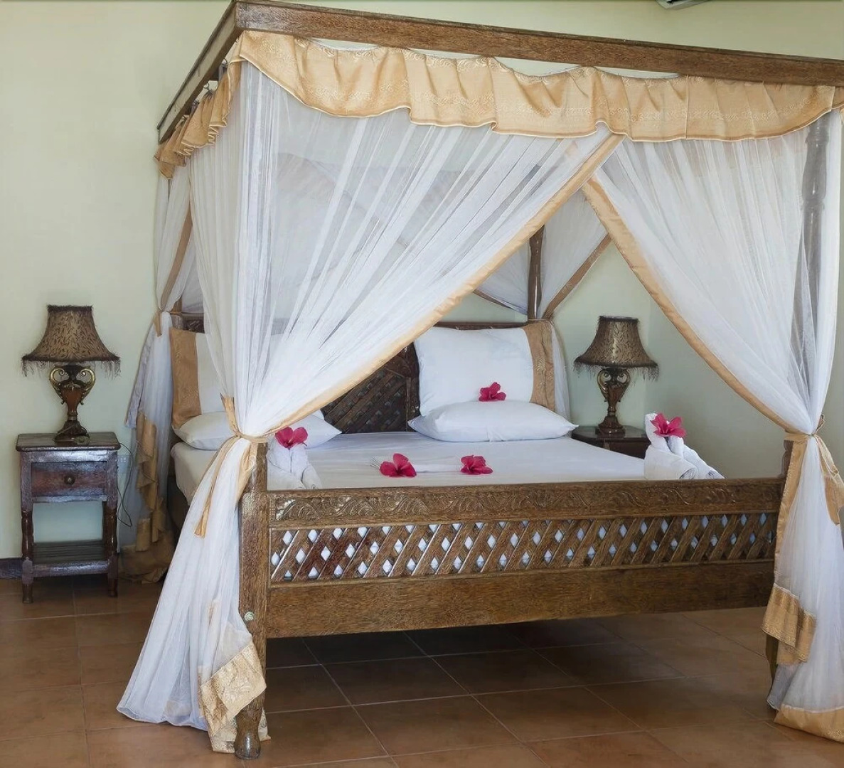 Arabian Nights Suites