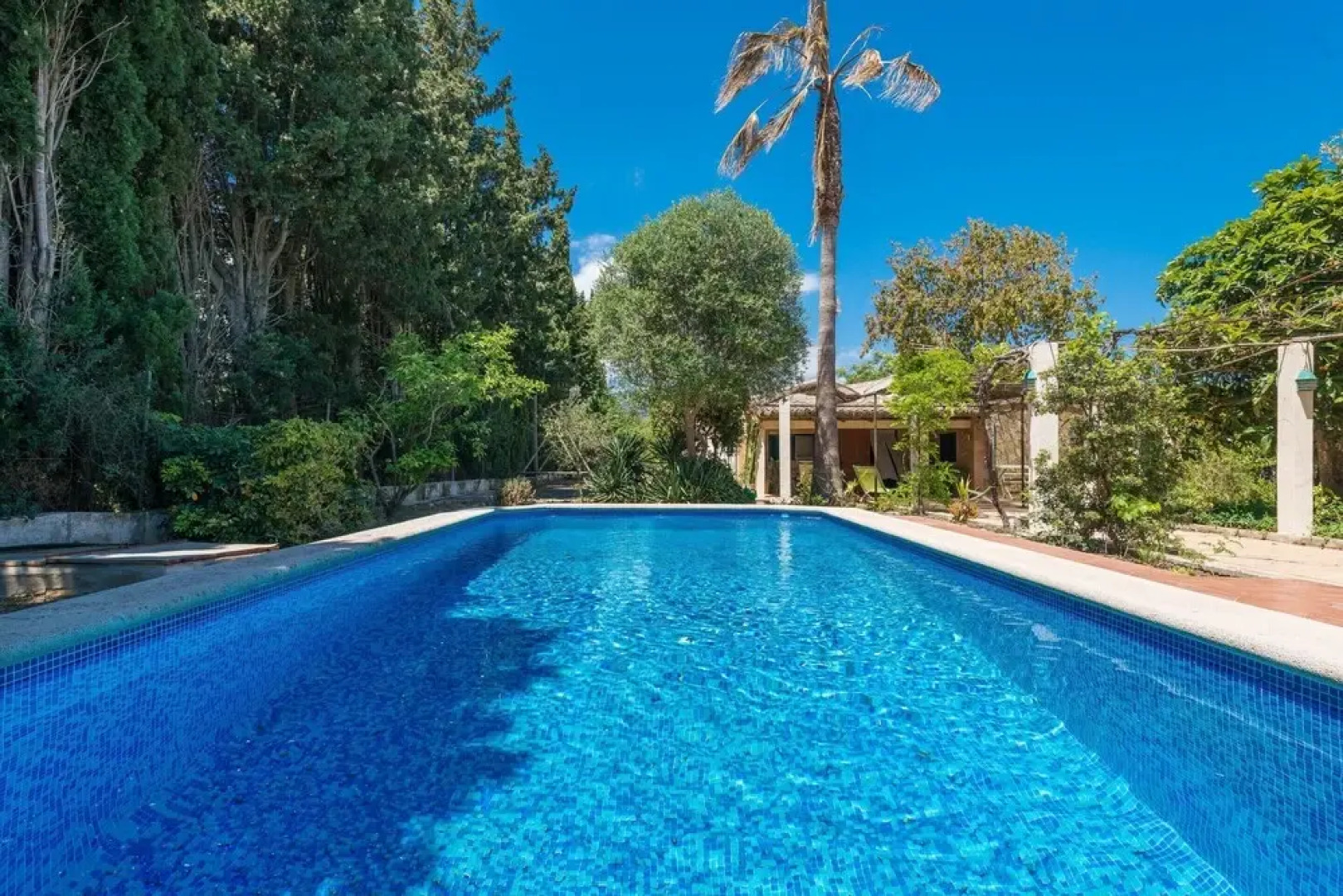 Villa in Campanet With Private Pool & Tennis