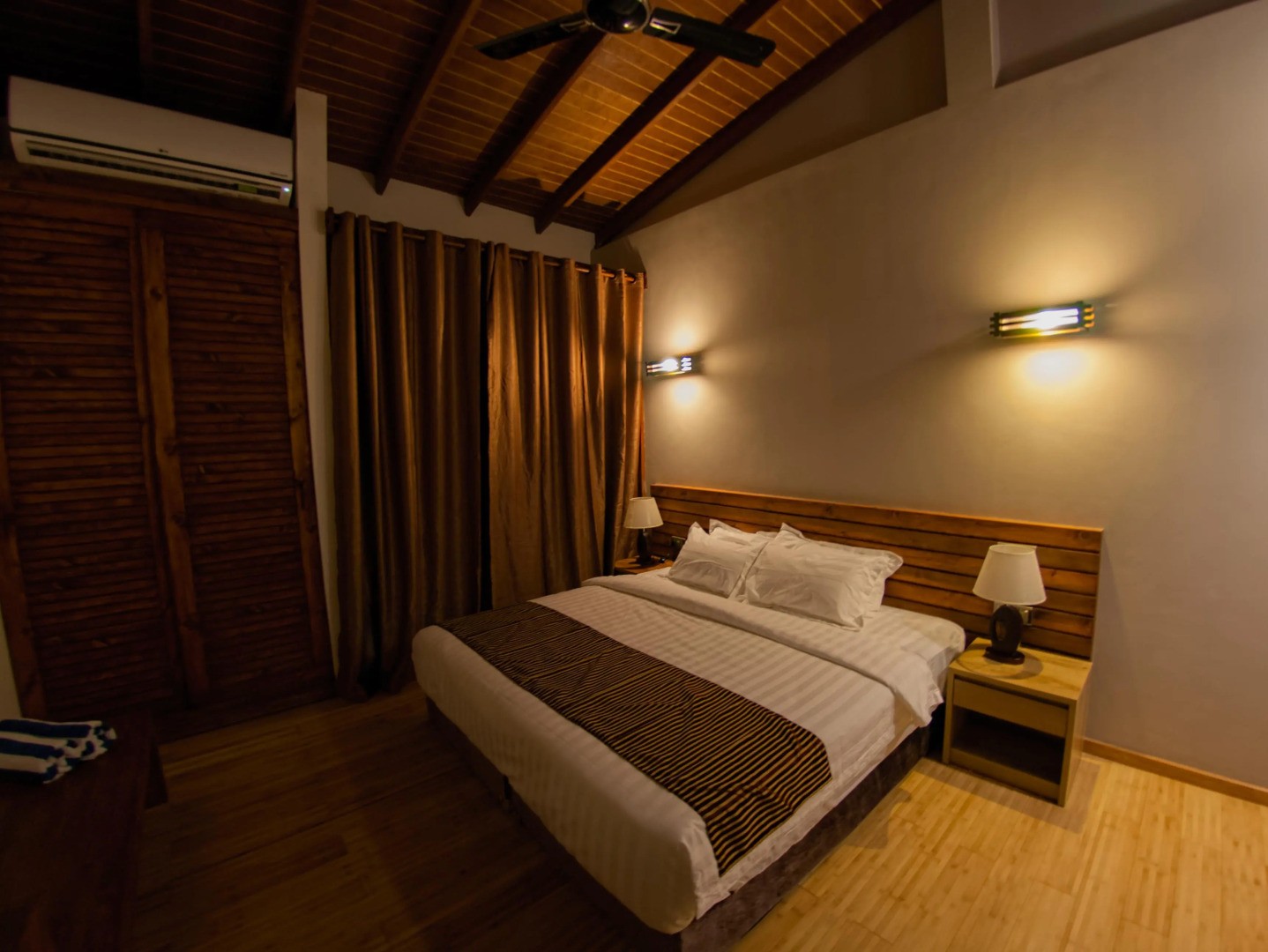 Aveyla Manta Village