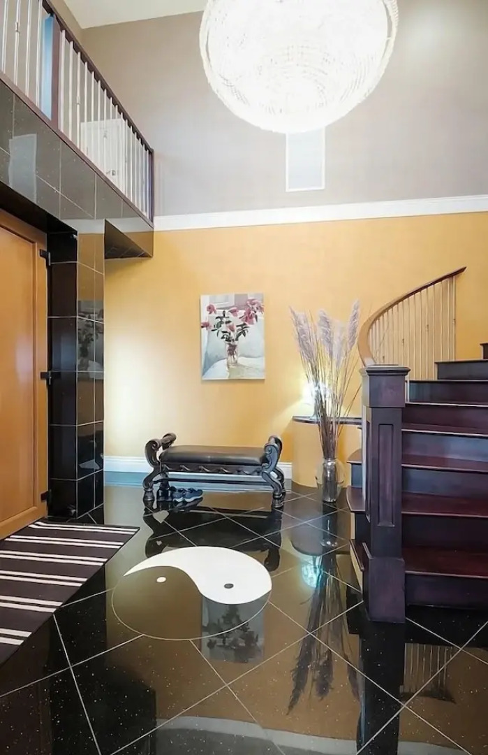 Beach Ave Castle Luxury Vacation Rental