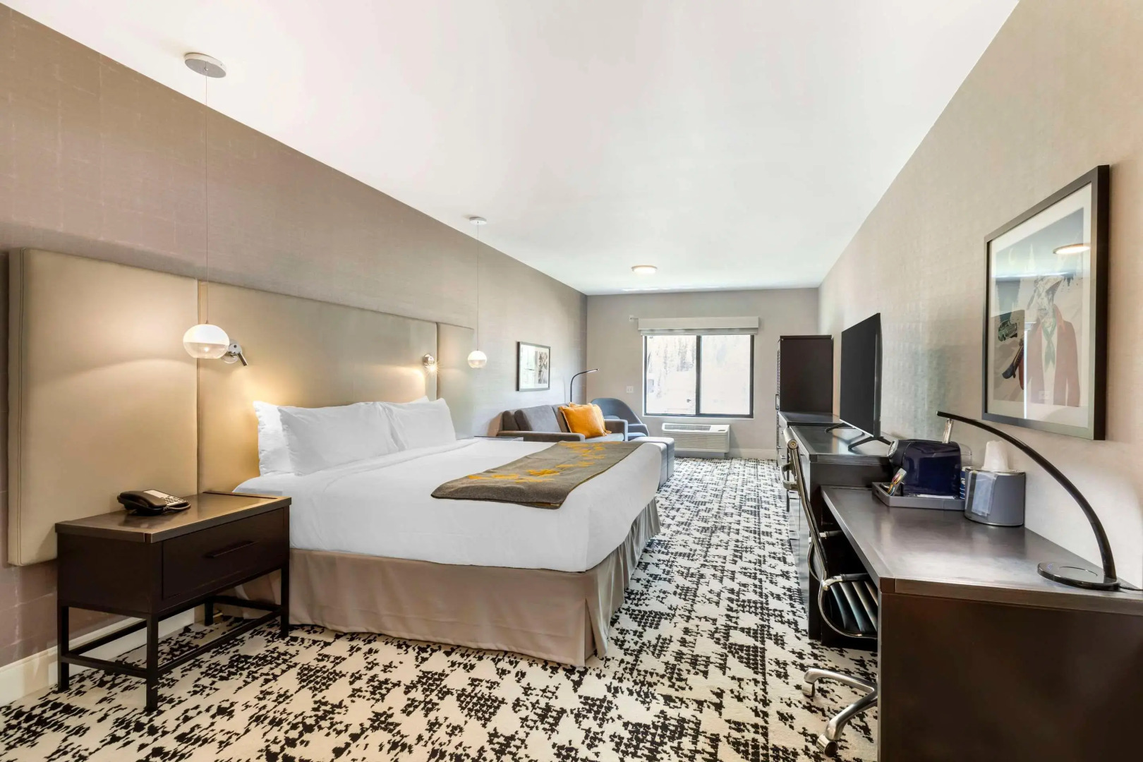 Cambria Hotel Copper Mountain