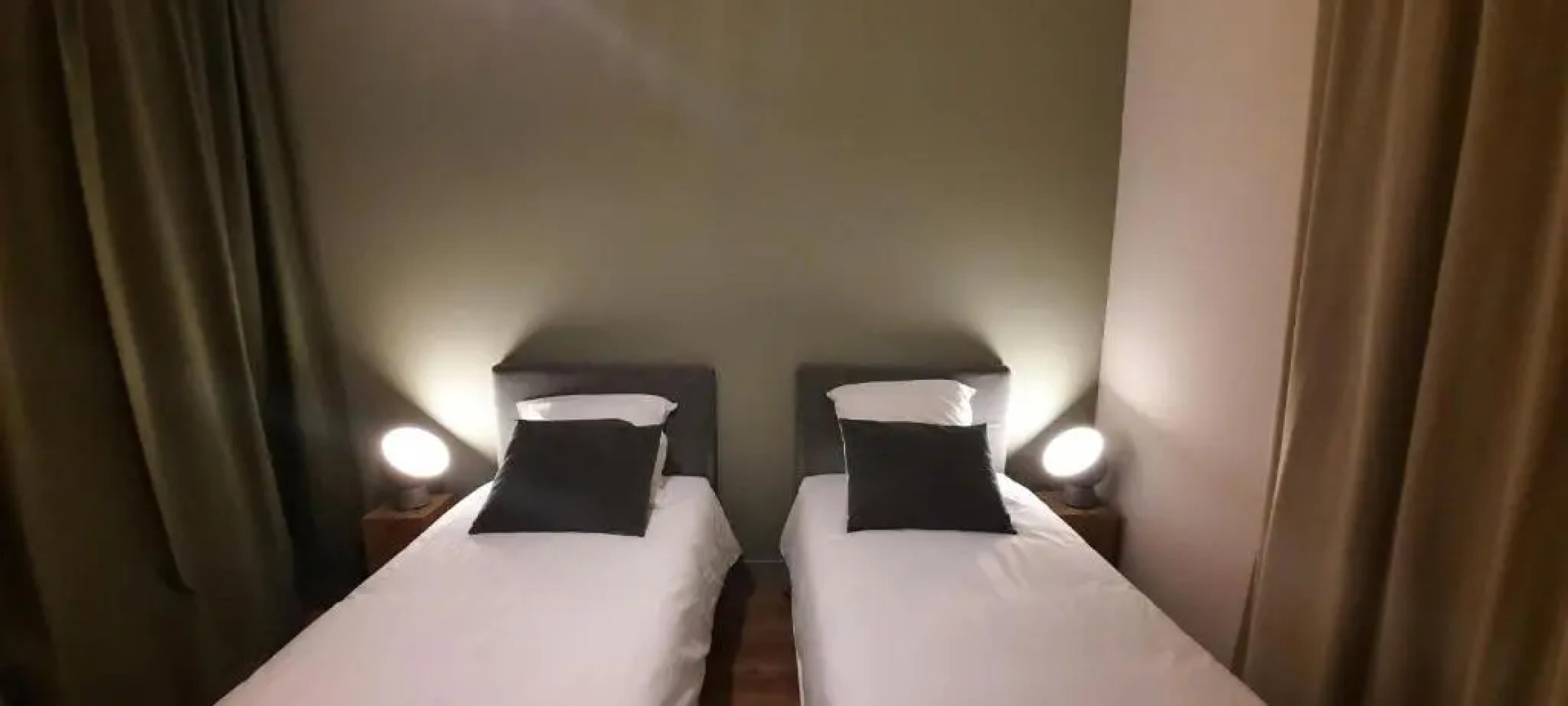 PARABISU TTIKIA "Petit Paradis"