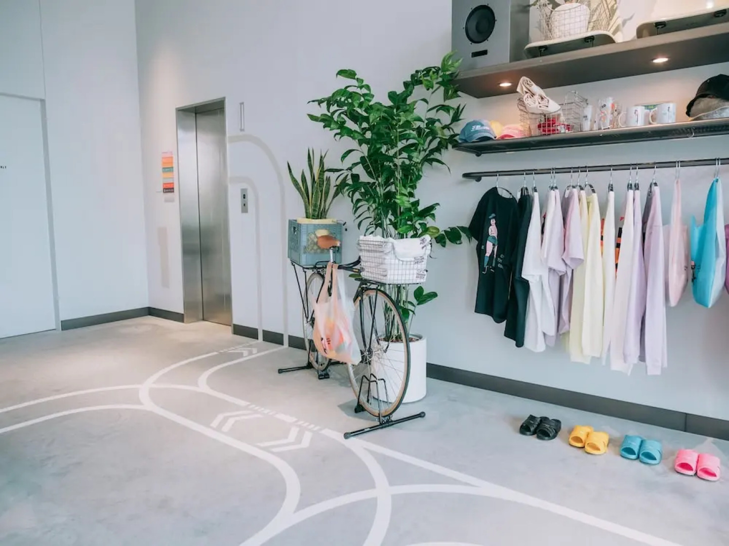 SETOUCHI KEIRIN HOTEL 10 by Onko Chishin