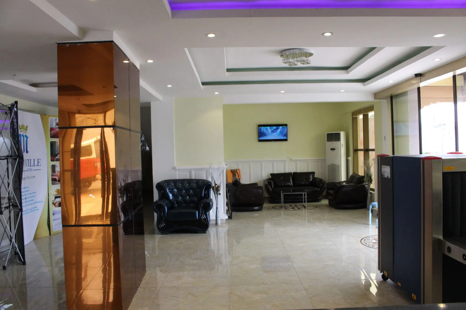 Mbayaville Hotel