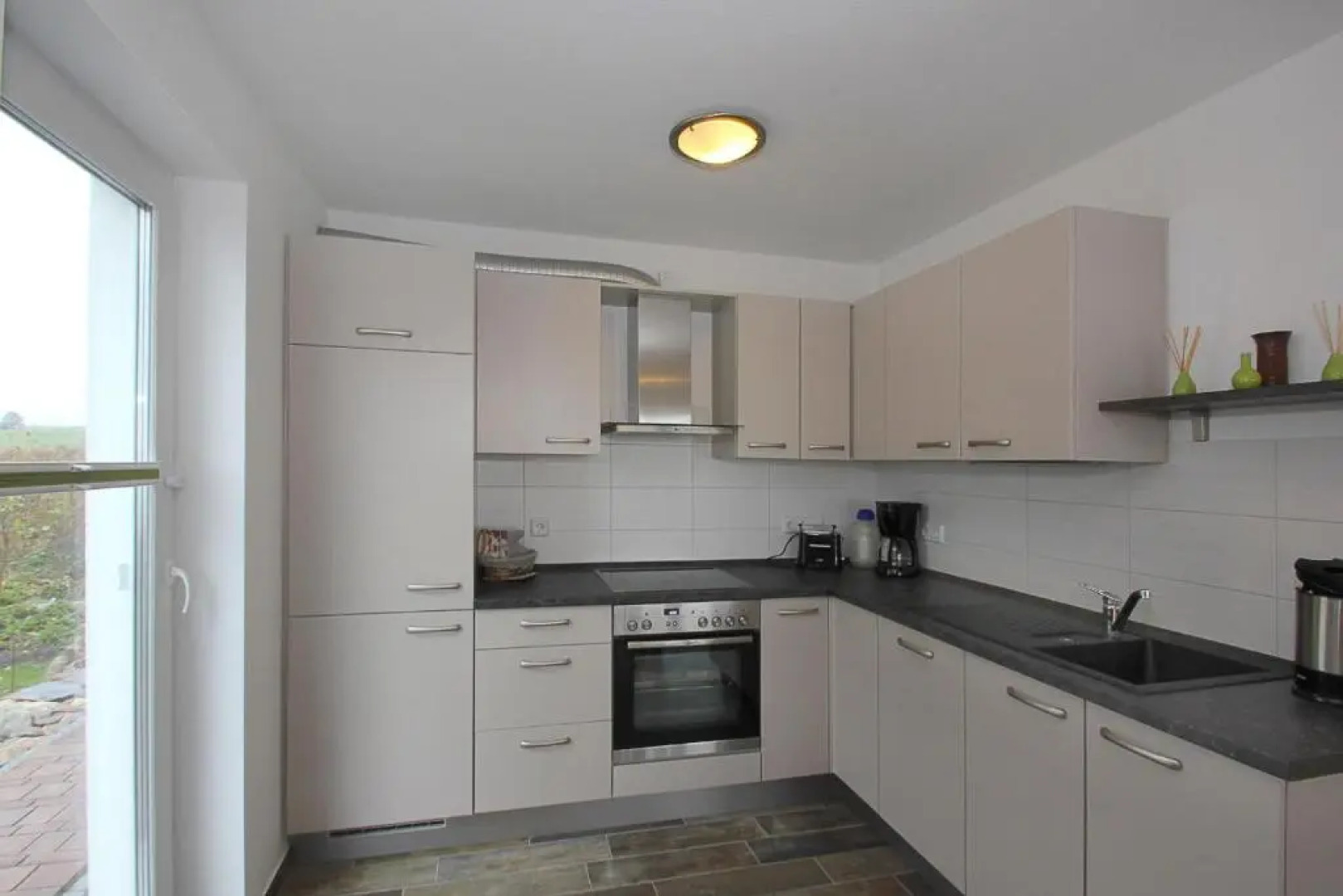 F-1037 Haus Neuendorf - Kaminfeuer