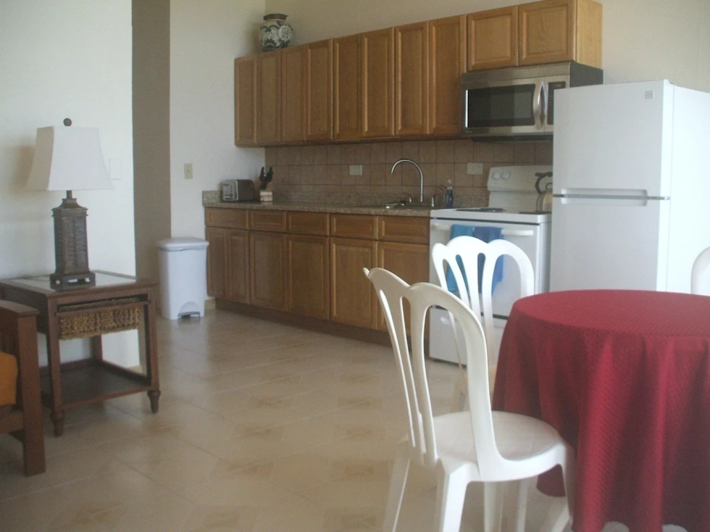 Esperanza Oceanfront Apartments