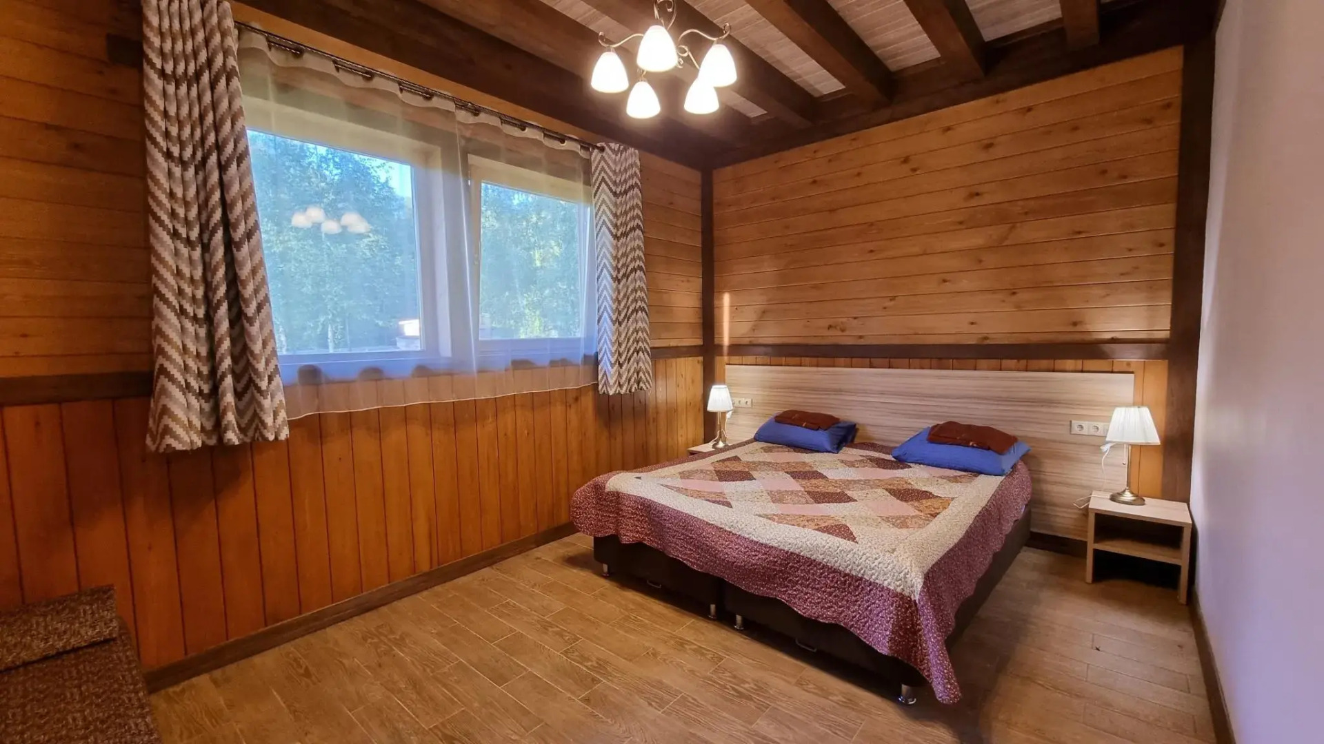 Дом В1 на базе отдыха Новинки Парк