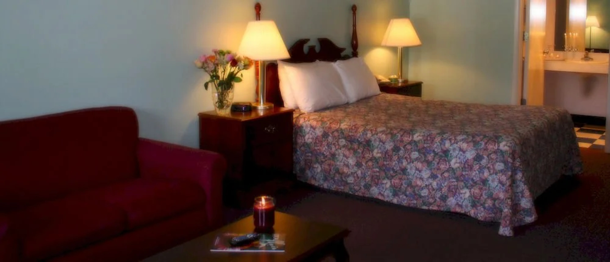 Blakeslee Inn and Restaurant