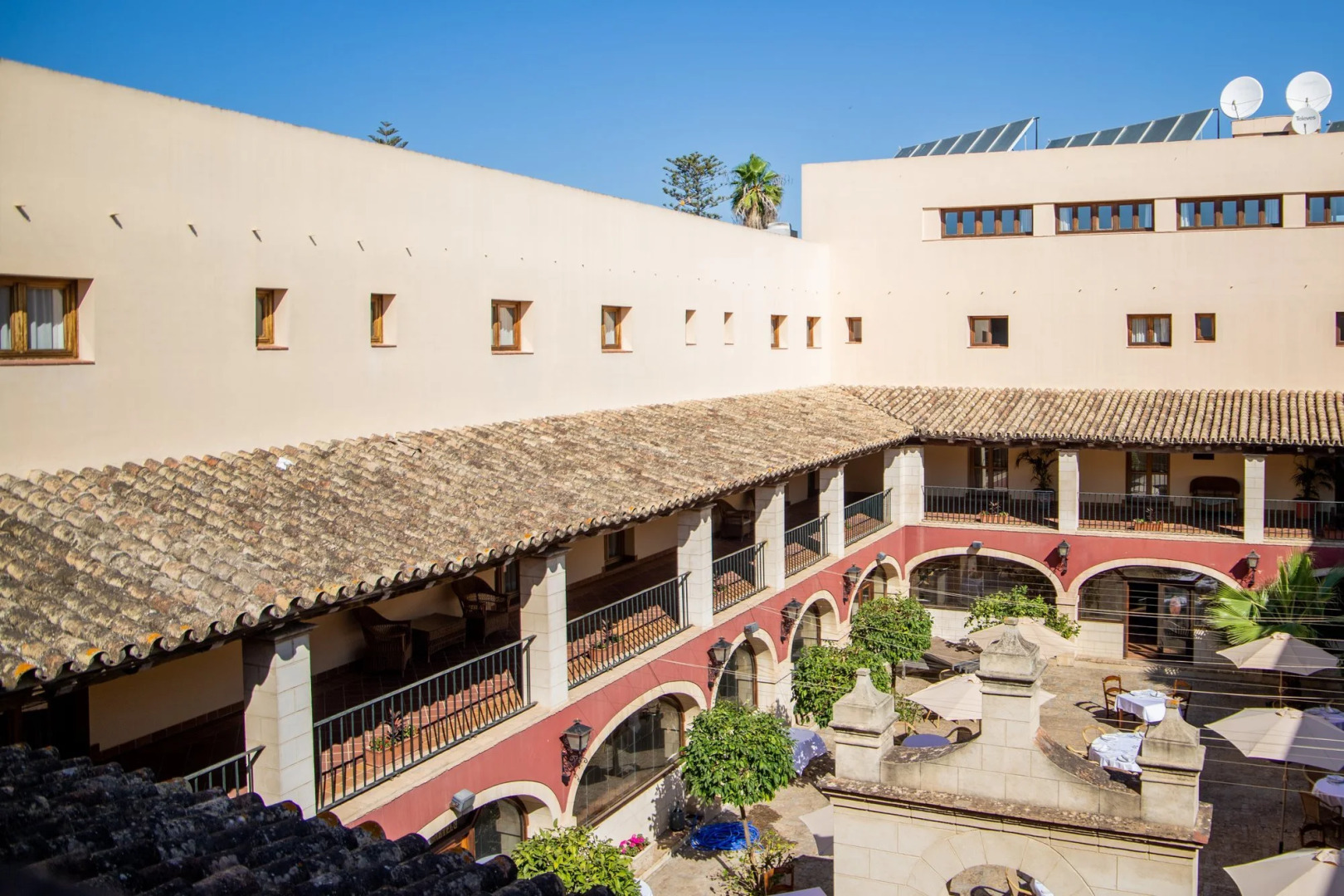 Hotel Alegria Bodega Real