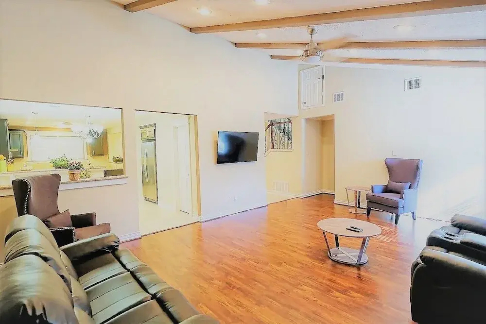 5Bdrm 3.5Bath 8Beds - Up to 16 Guest