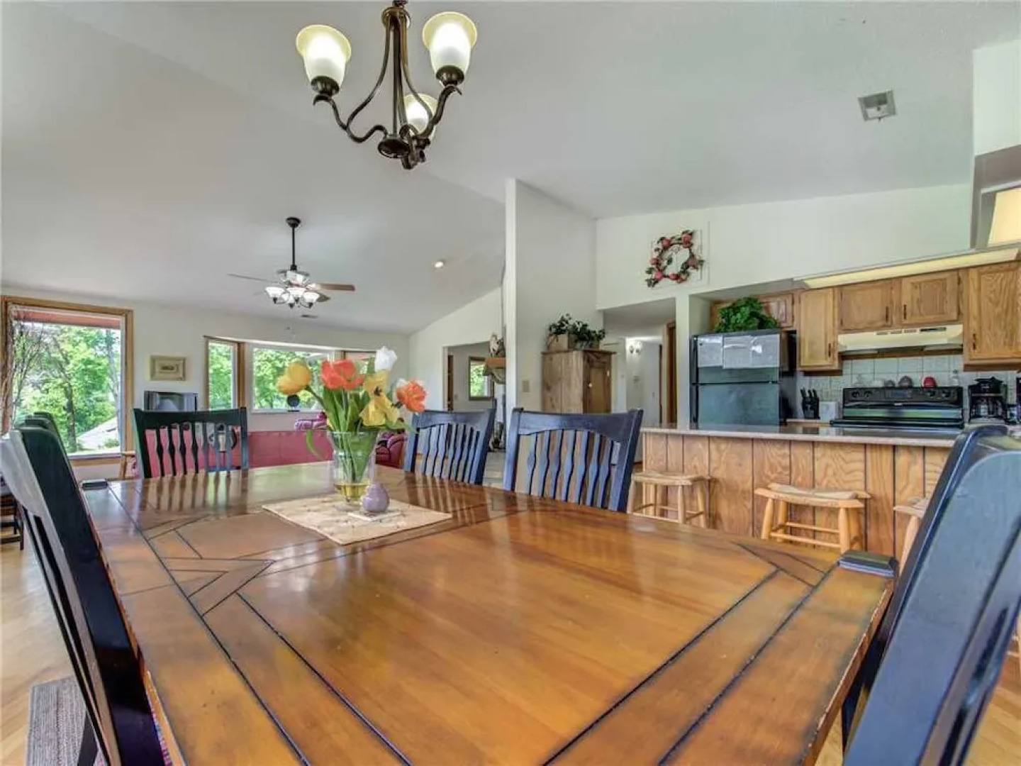 High Cotton 3 Bedroom Home with Hot Tub