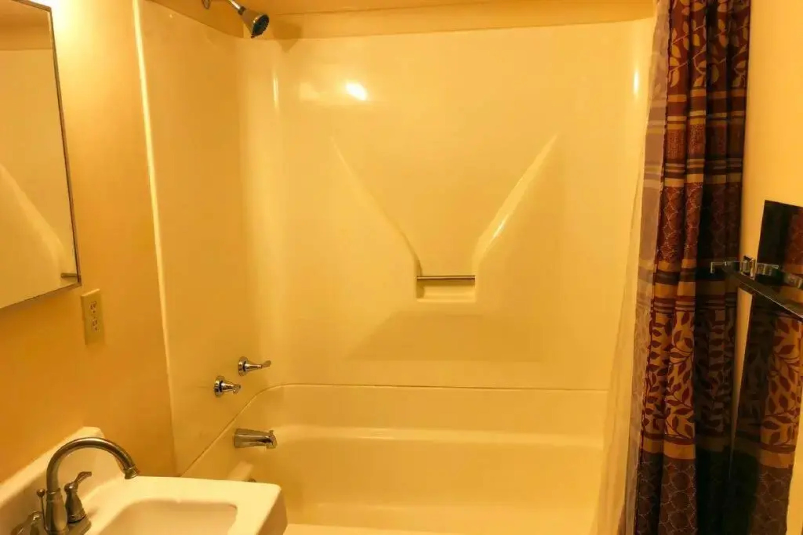 Olga's Upstairs (Apartment near Cherry Springs State Park)