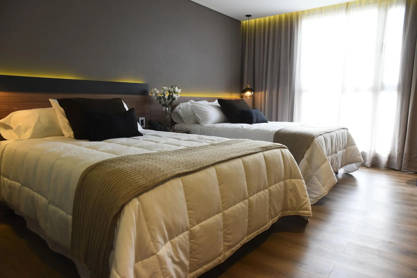 Hotel Soho Suites