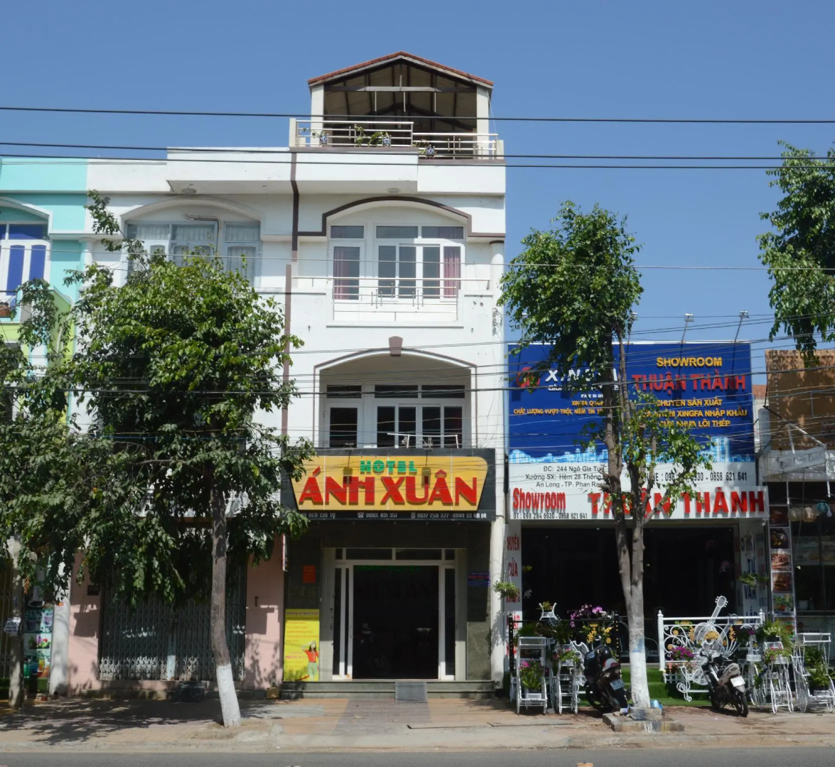 Anh Xuan Hotel