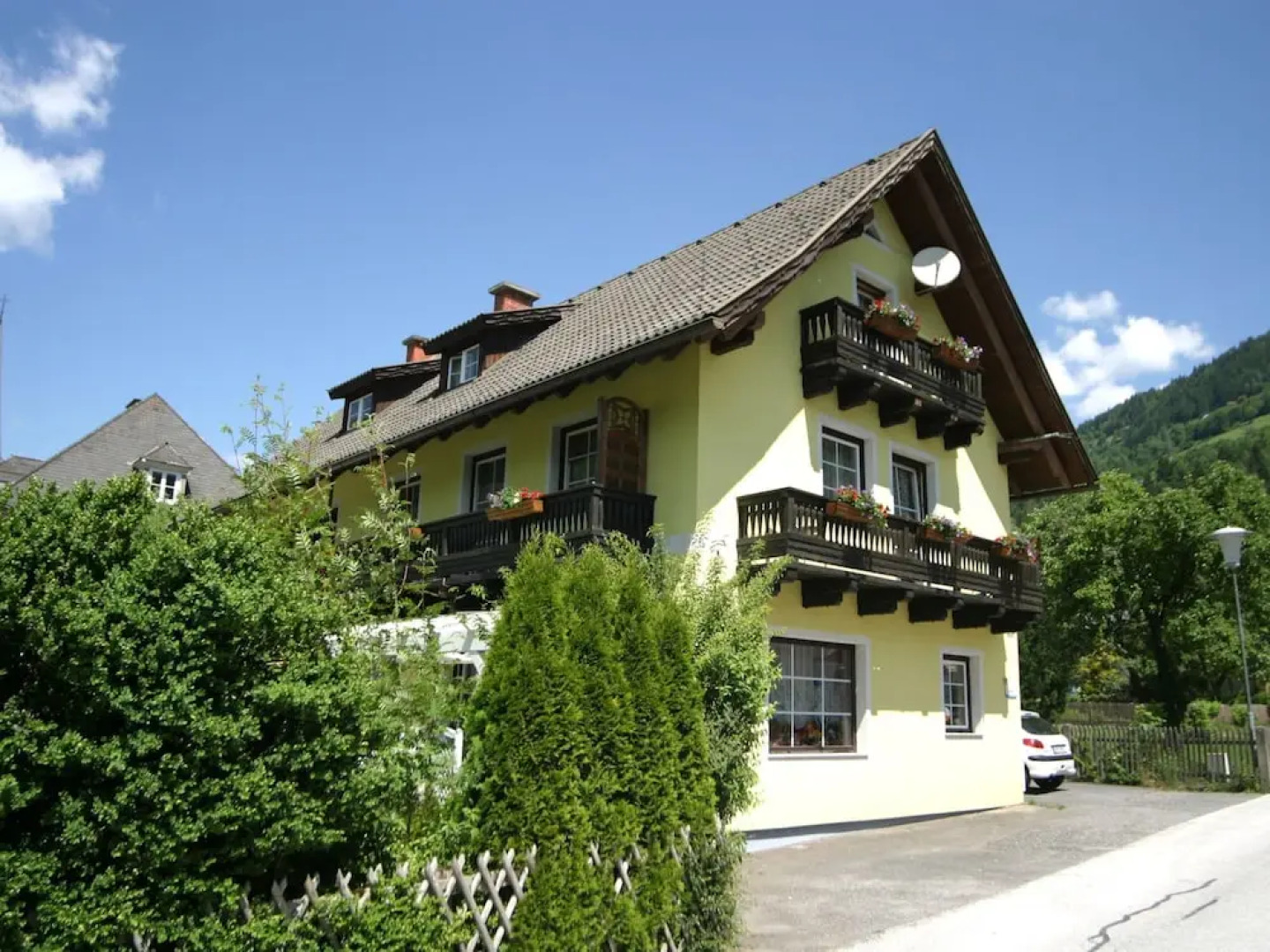 Cozy Apartment in Feld am See near Ski Slopes