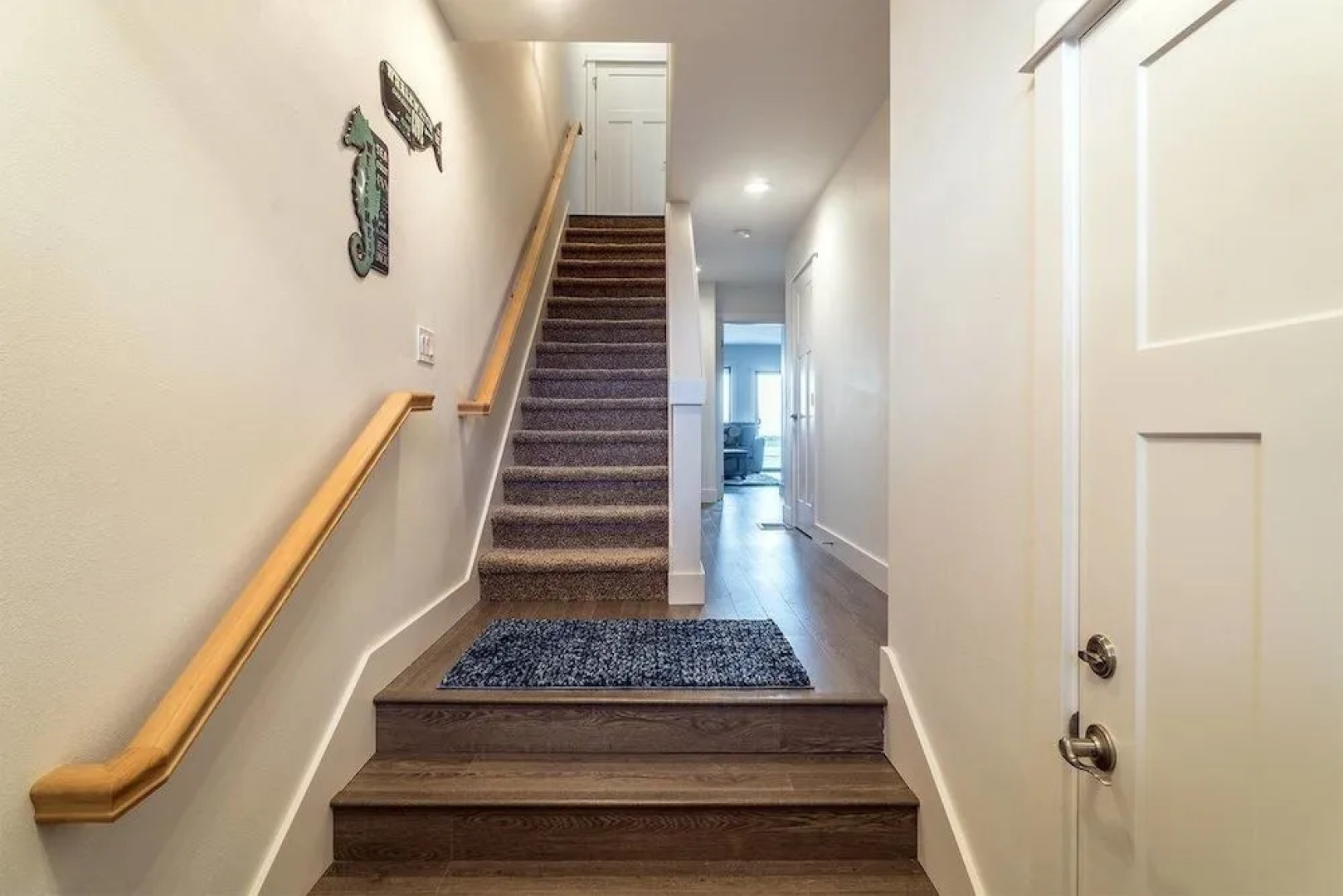 Seagate: Starboard~coos Bay~premiere Property