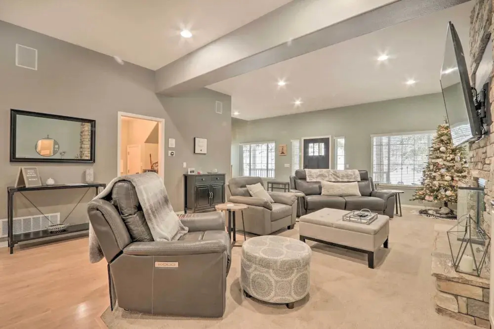 Crystal Bay Home w/ Fireplace Near Ski Resorts