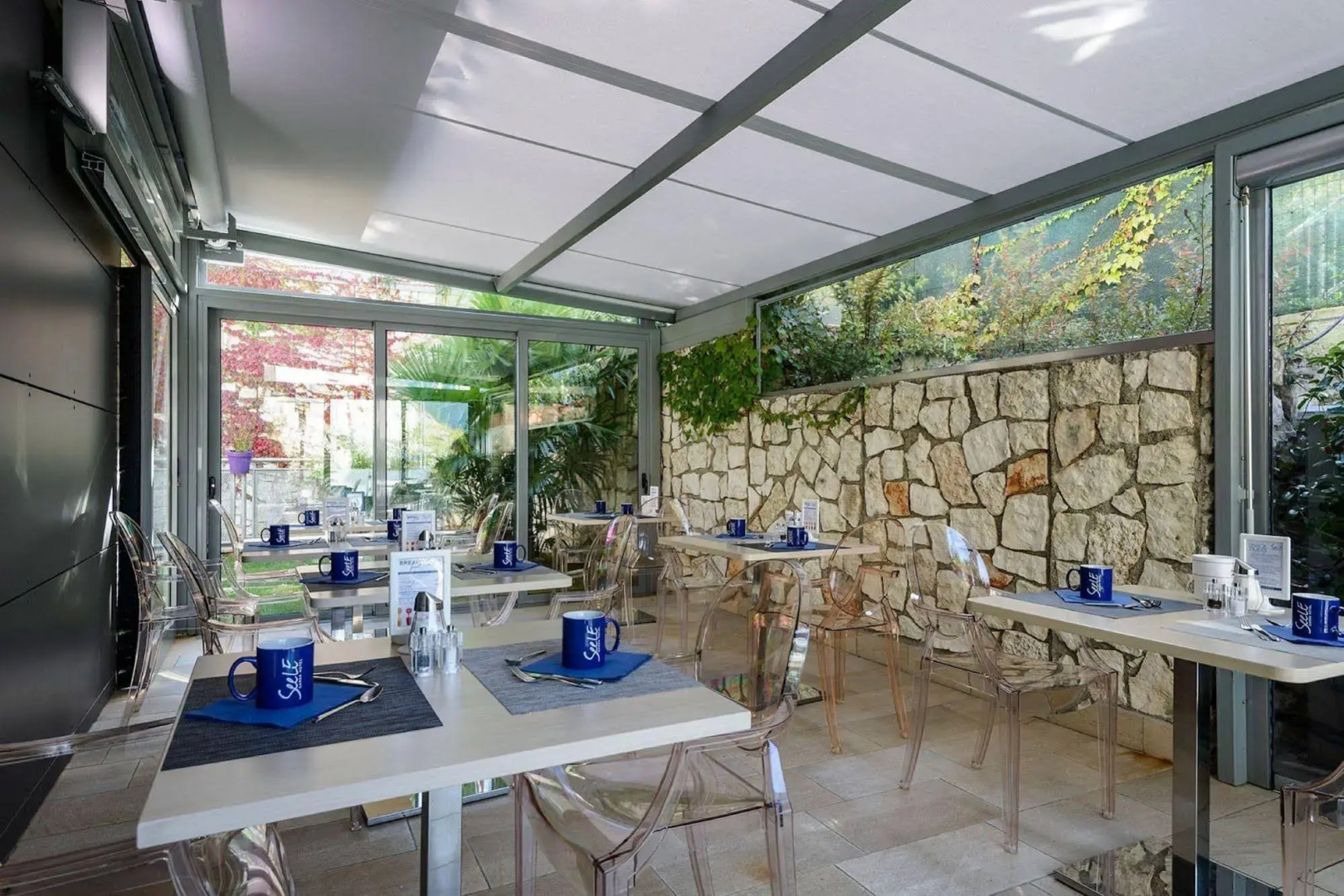 Hi Hotels Torbole Pool & Spa