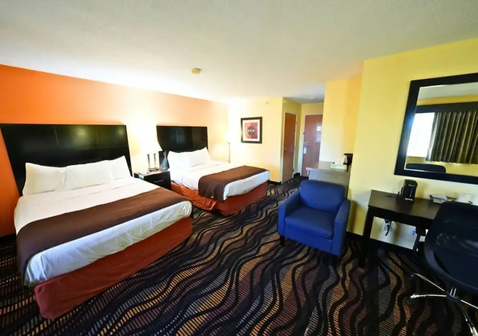 Rock Island Inn & Suites Streator IL