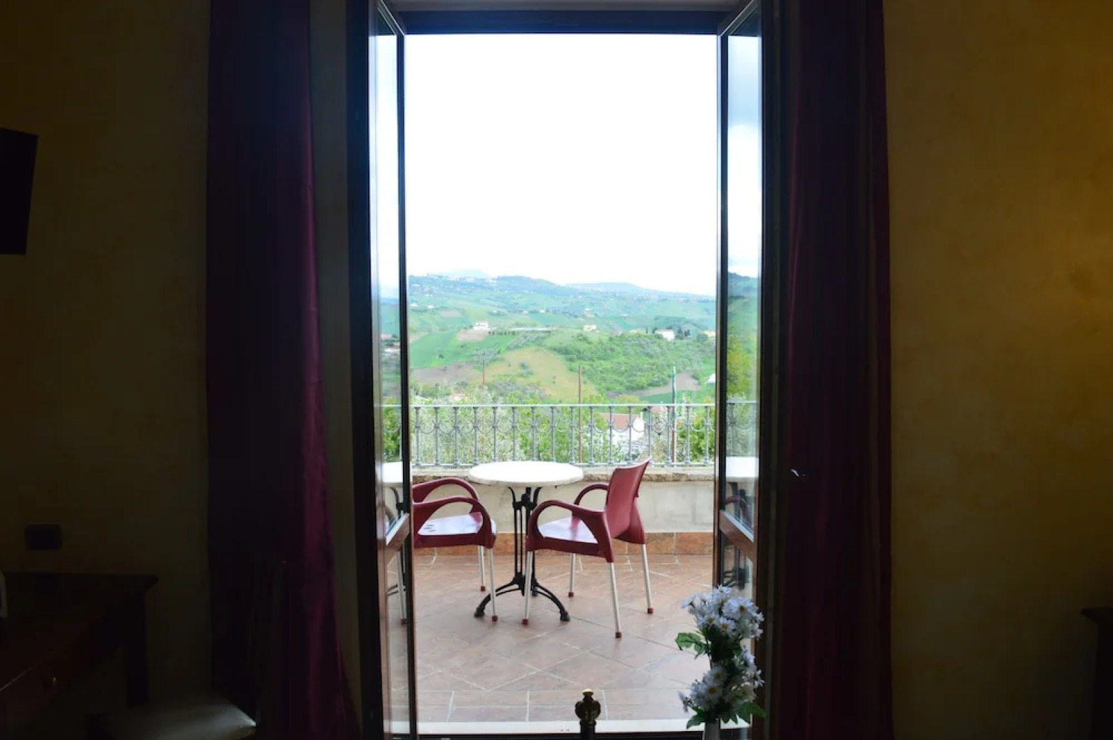 Villa Tre Colli B&B and Restaurant